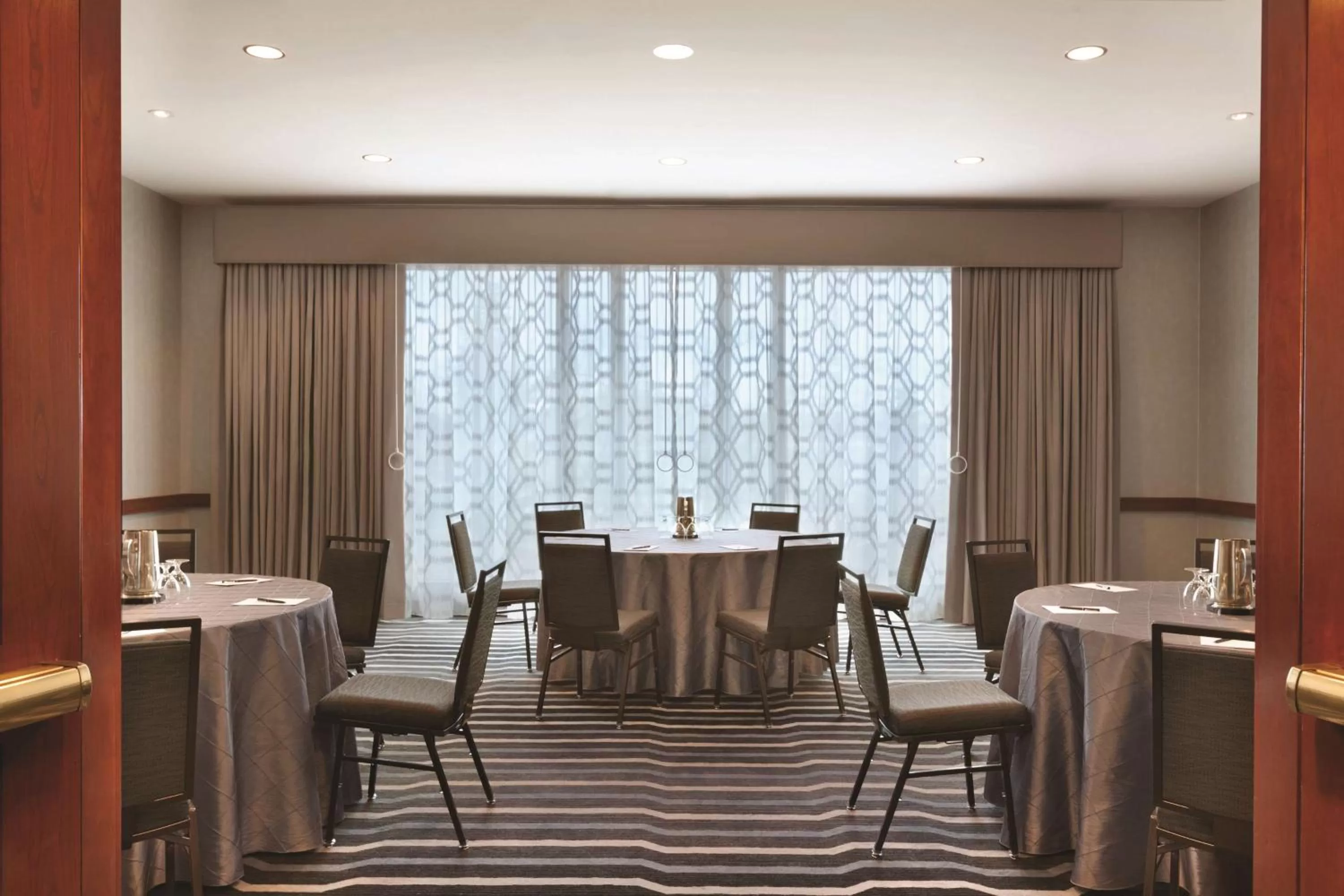 Meeting/conference room in Hilton Boston Logan Airport