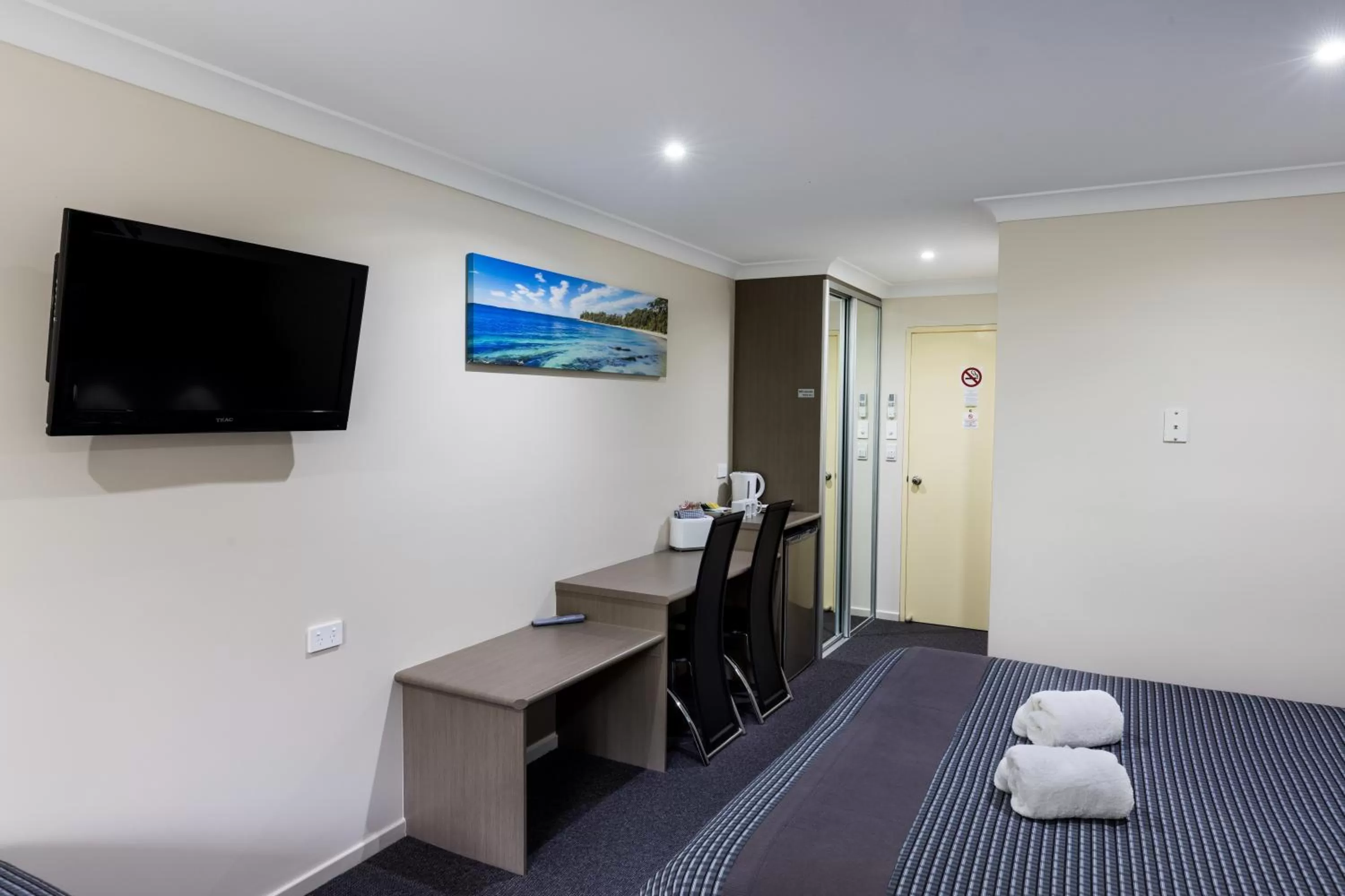 Coffee/tea facilities in Dolphin Shores