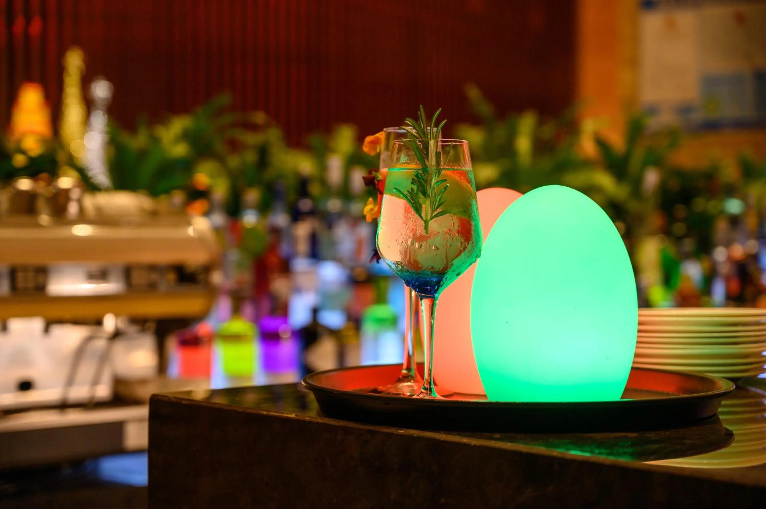 Restaurant/places to eat in Crowne Plaza Huizhou by IHG