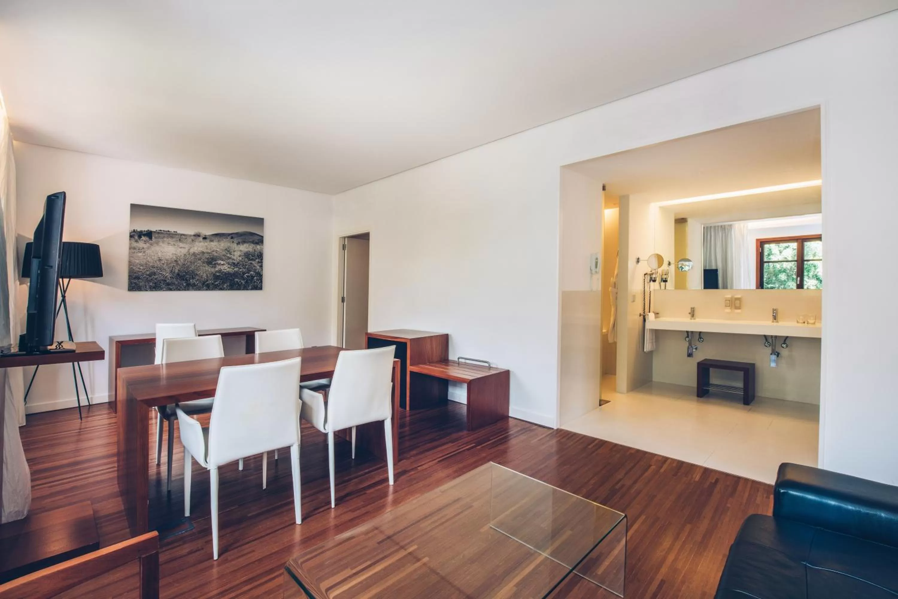 Photo of the whole room in Iberostar Heritage Grand Mencey