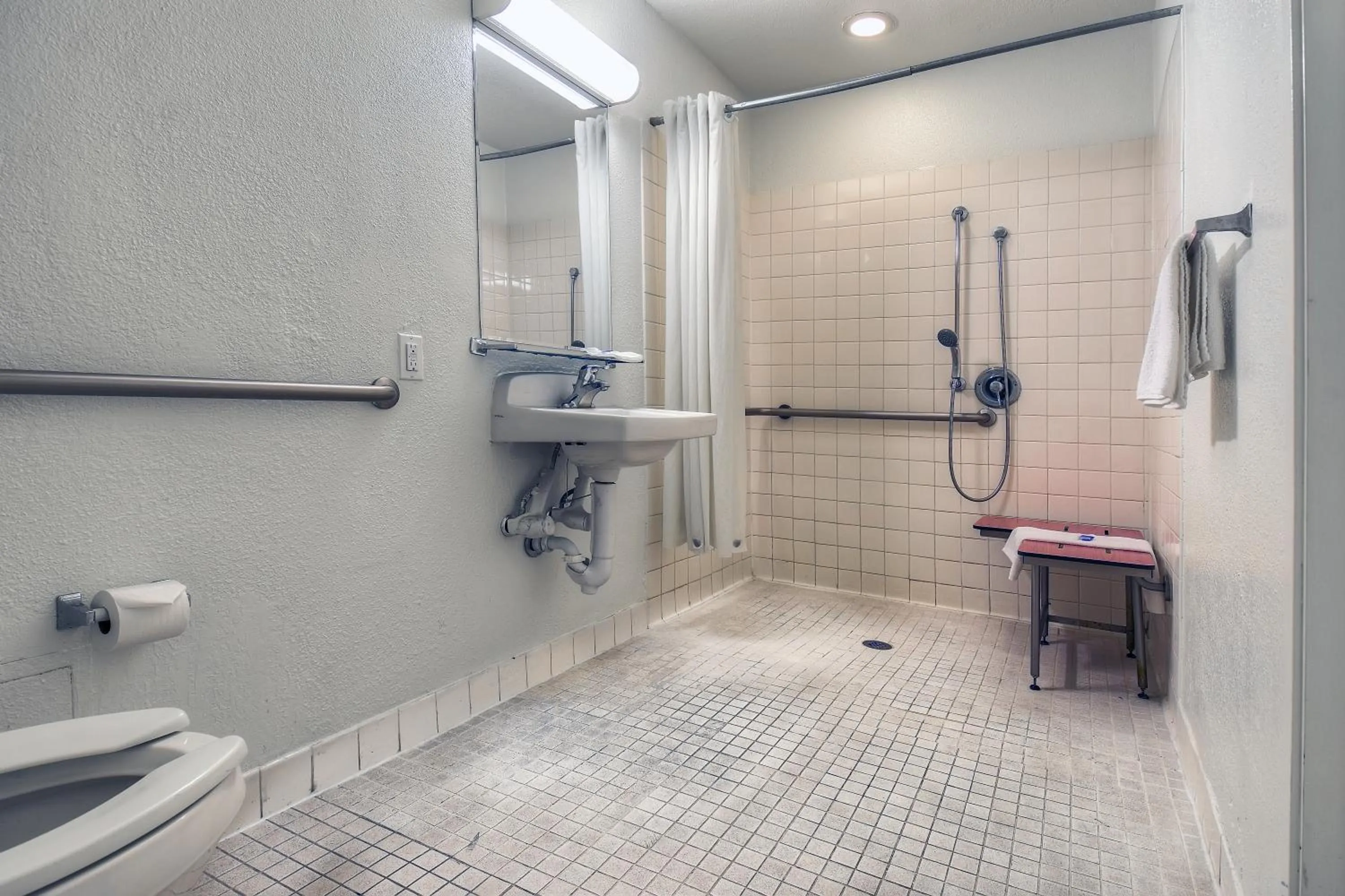 Bathroom in Motel 6-Chino, CA - Los Angeles Area