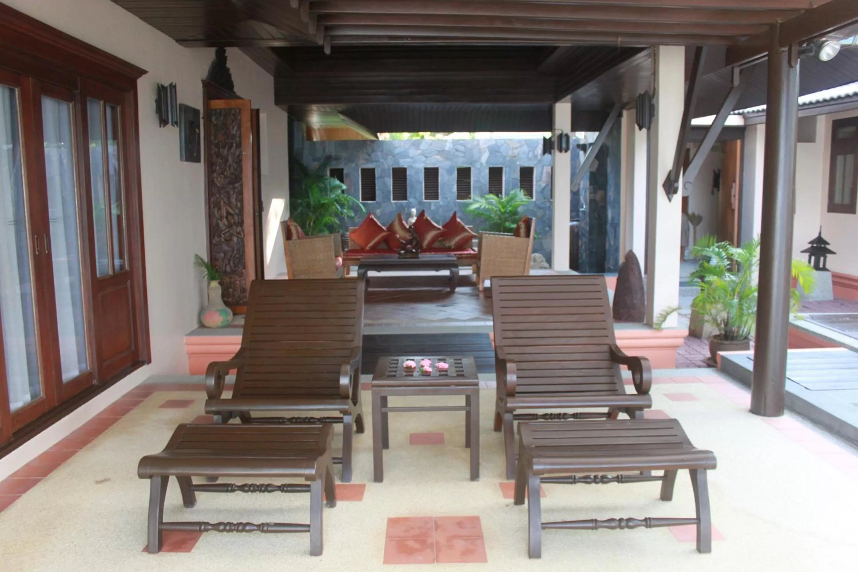 Mukdara Beach Villa & Spa Resort