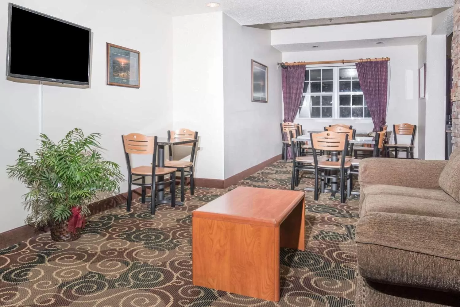 Seating area in Microtel Inn & Suites by Wyndham Rice Lake