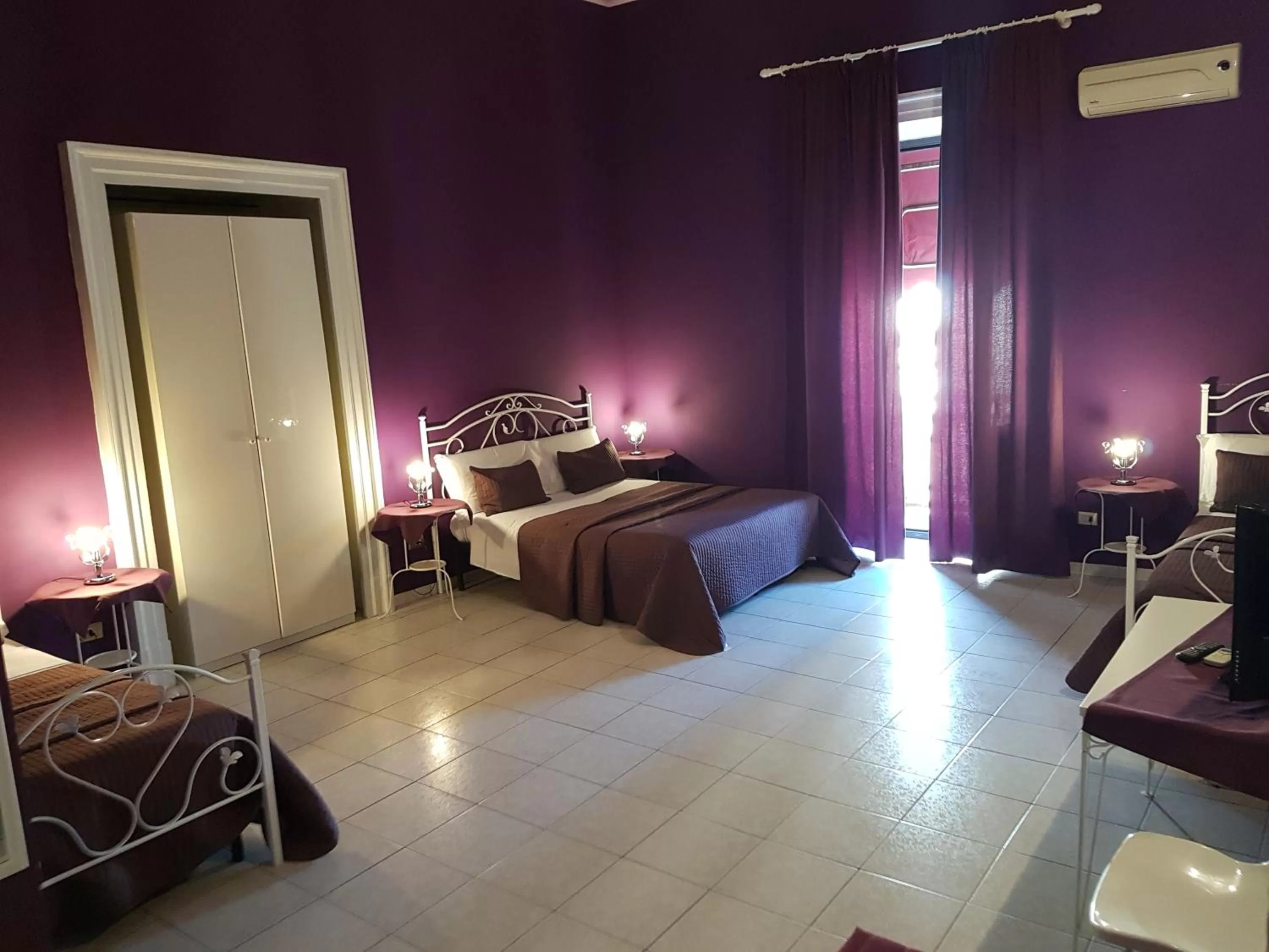 Bed in Hotel Biscari