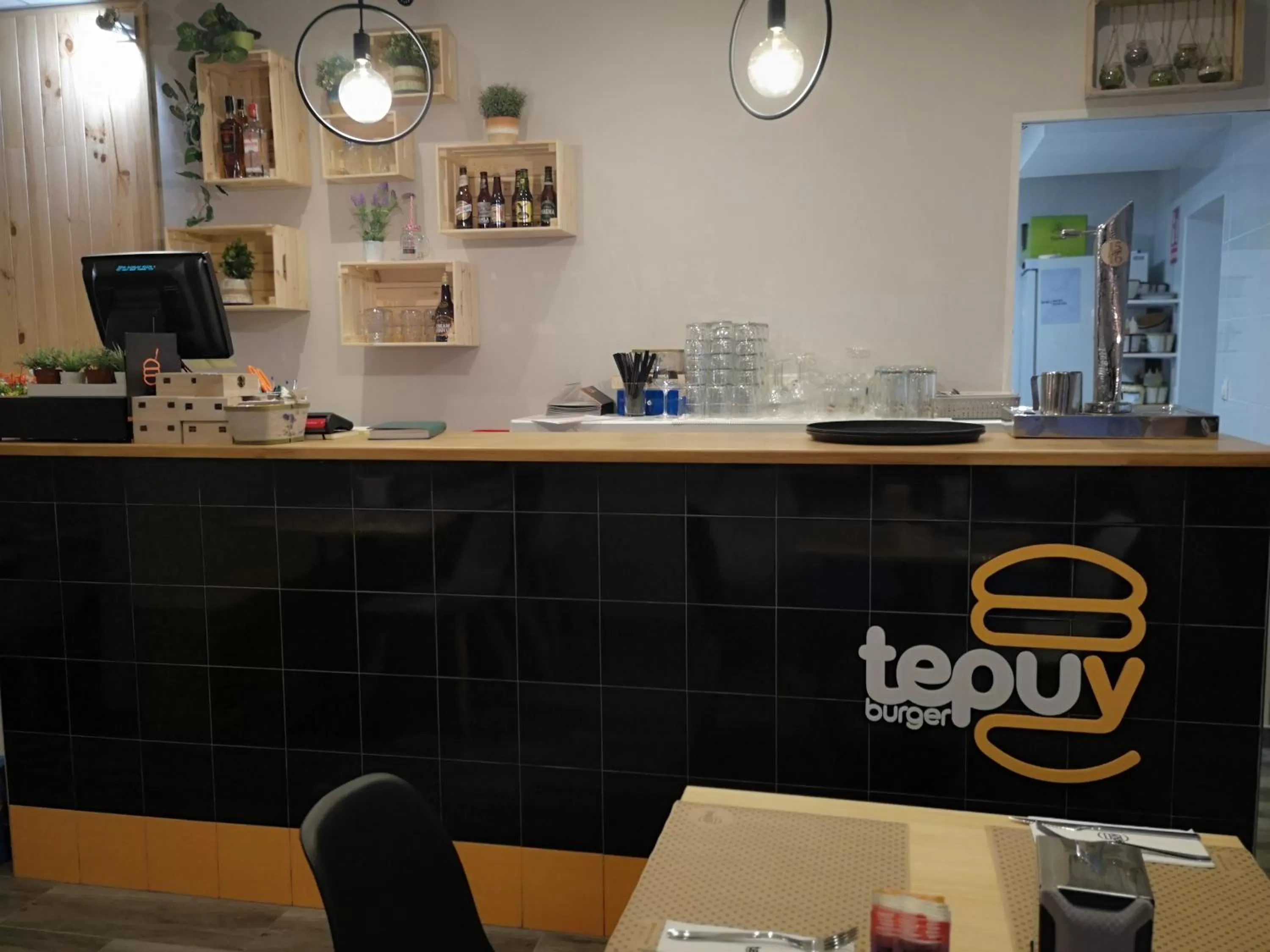 Restaurant/places to eat in Alicante Center Apart