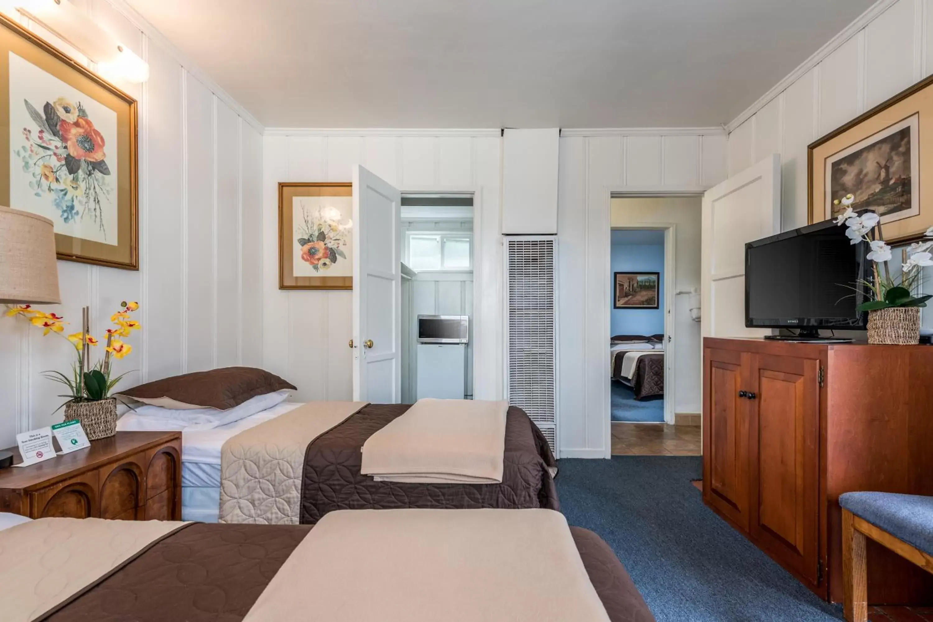 Standard Double Room in Wilshire Motel Standard Double Room in Wilshire Motel