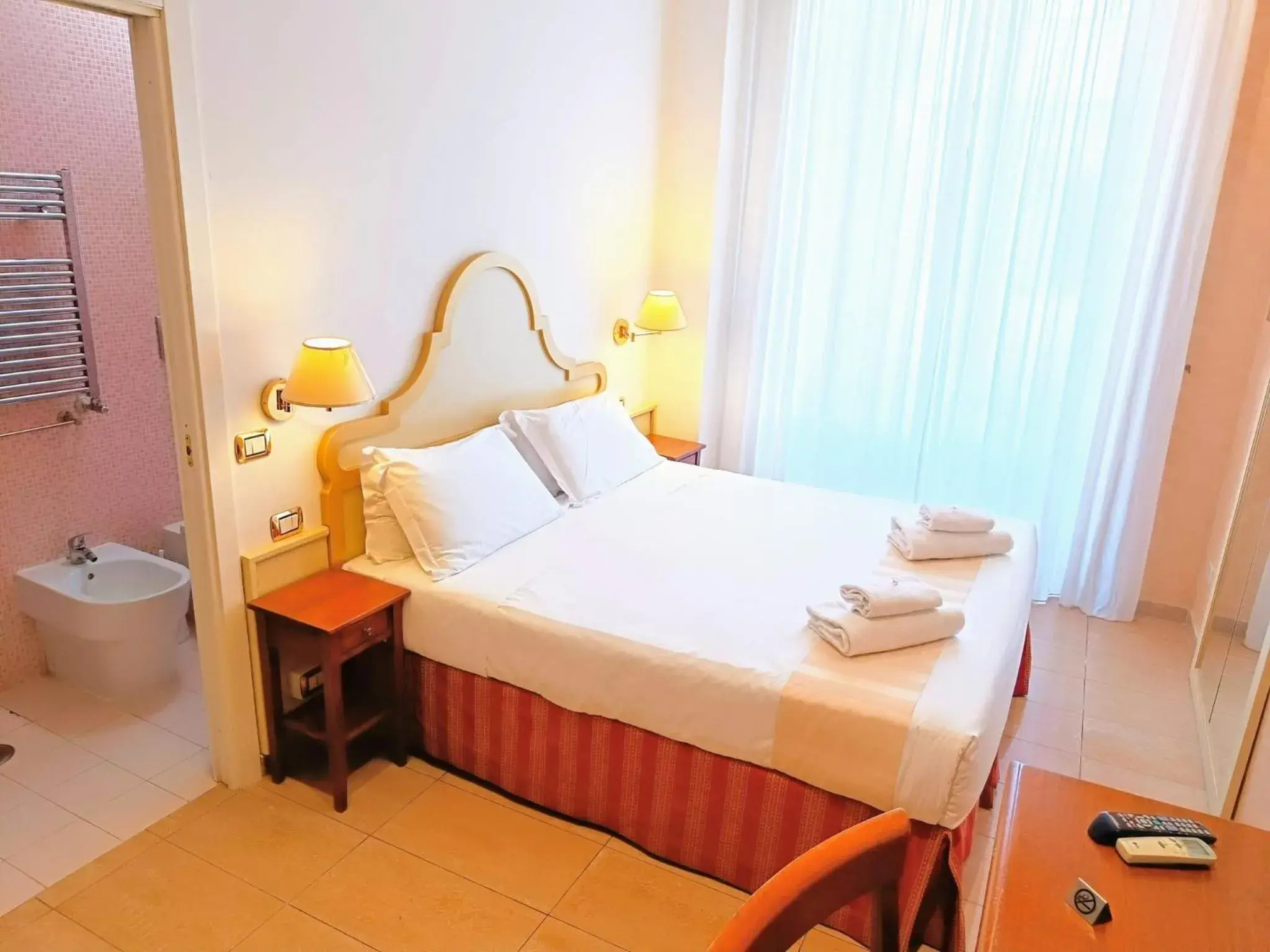 Double or Twin Room - single occupancy in Roman Terrace Double or Twin Room - single occupancy in Roman Terrace