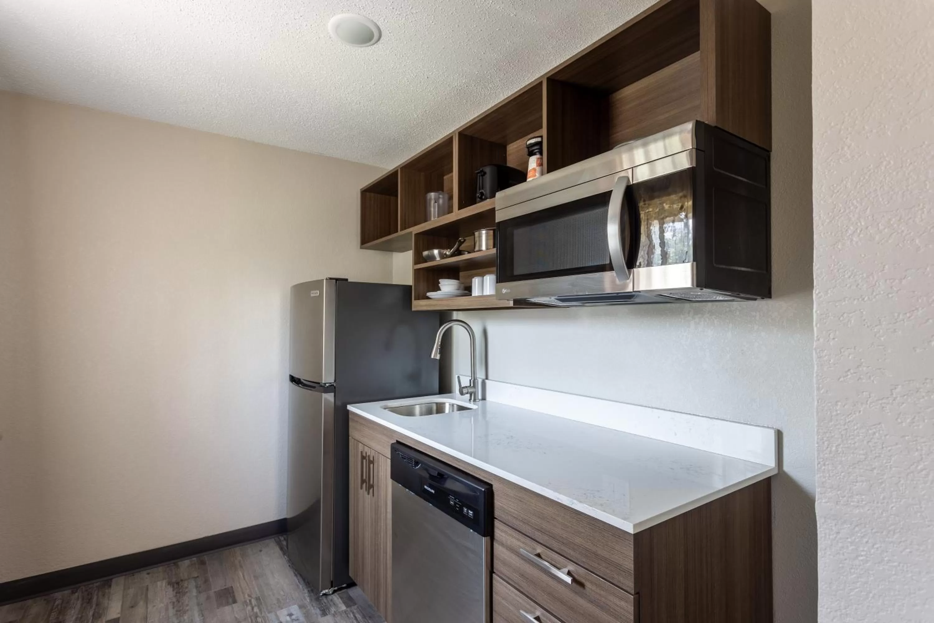 MainStay Suites Bourbonnais - Kankakee