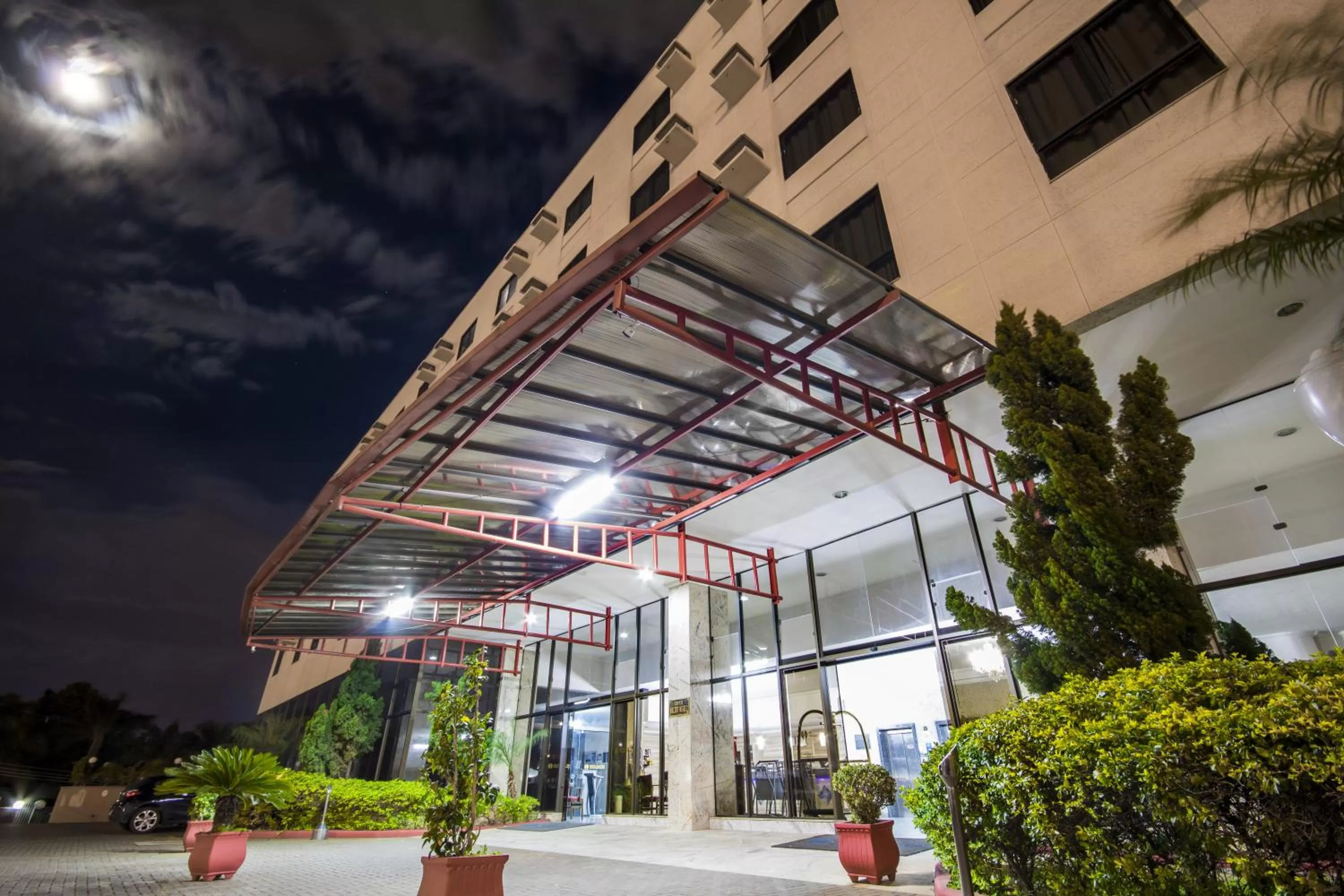 Property building in Hotel Dan Inn Campinas Anhanguera - By Nacional Inn