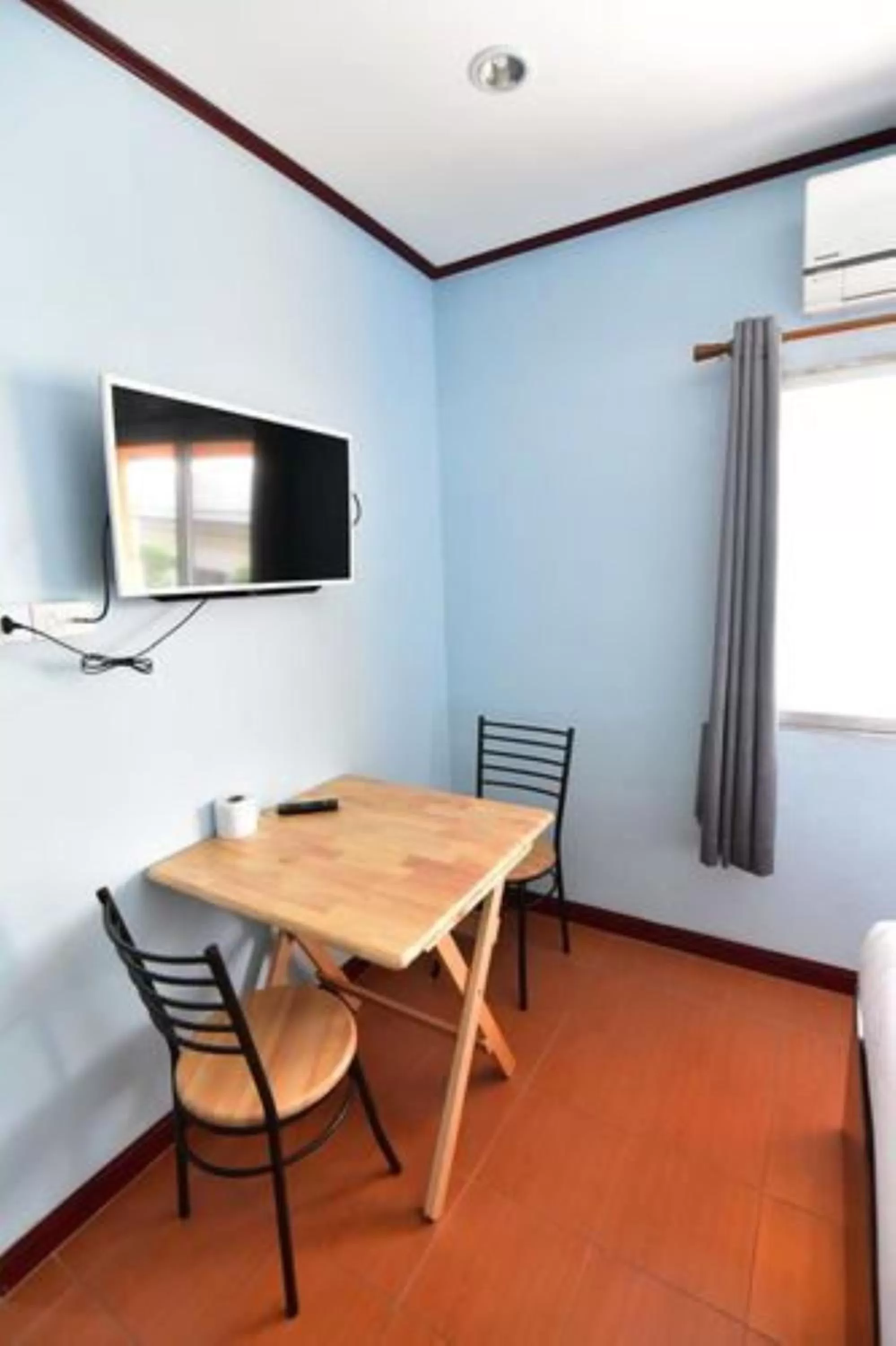 TV/Entertainment Center in amenity@22