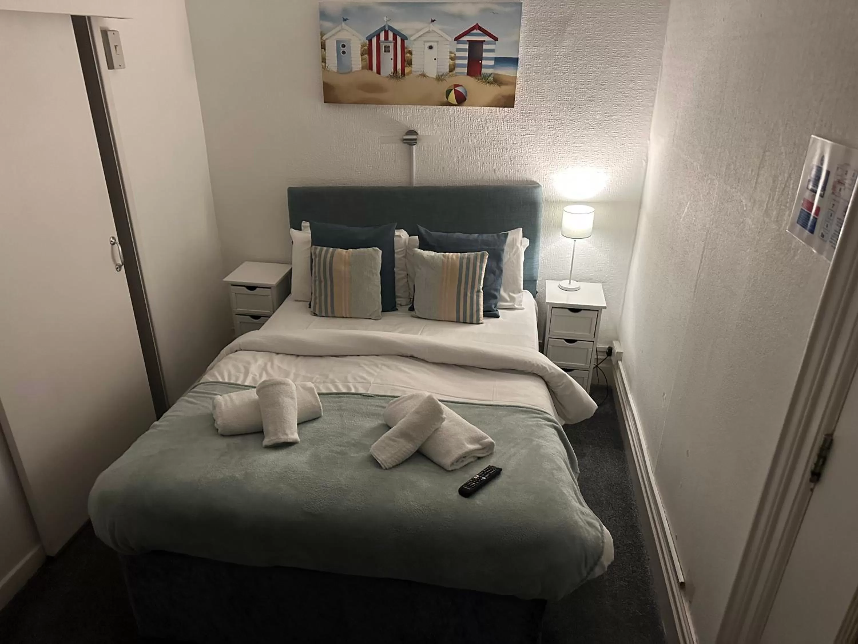 Bed in The Wilton Hotel