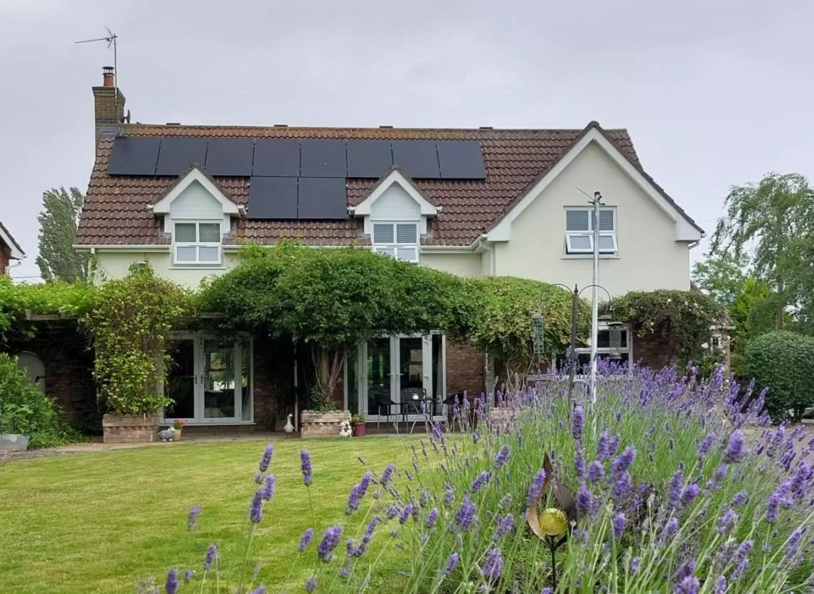 Property building in Westwood Lodge B & B Boston