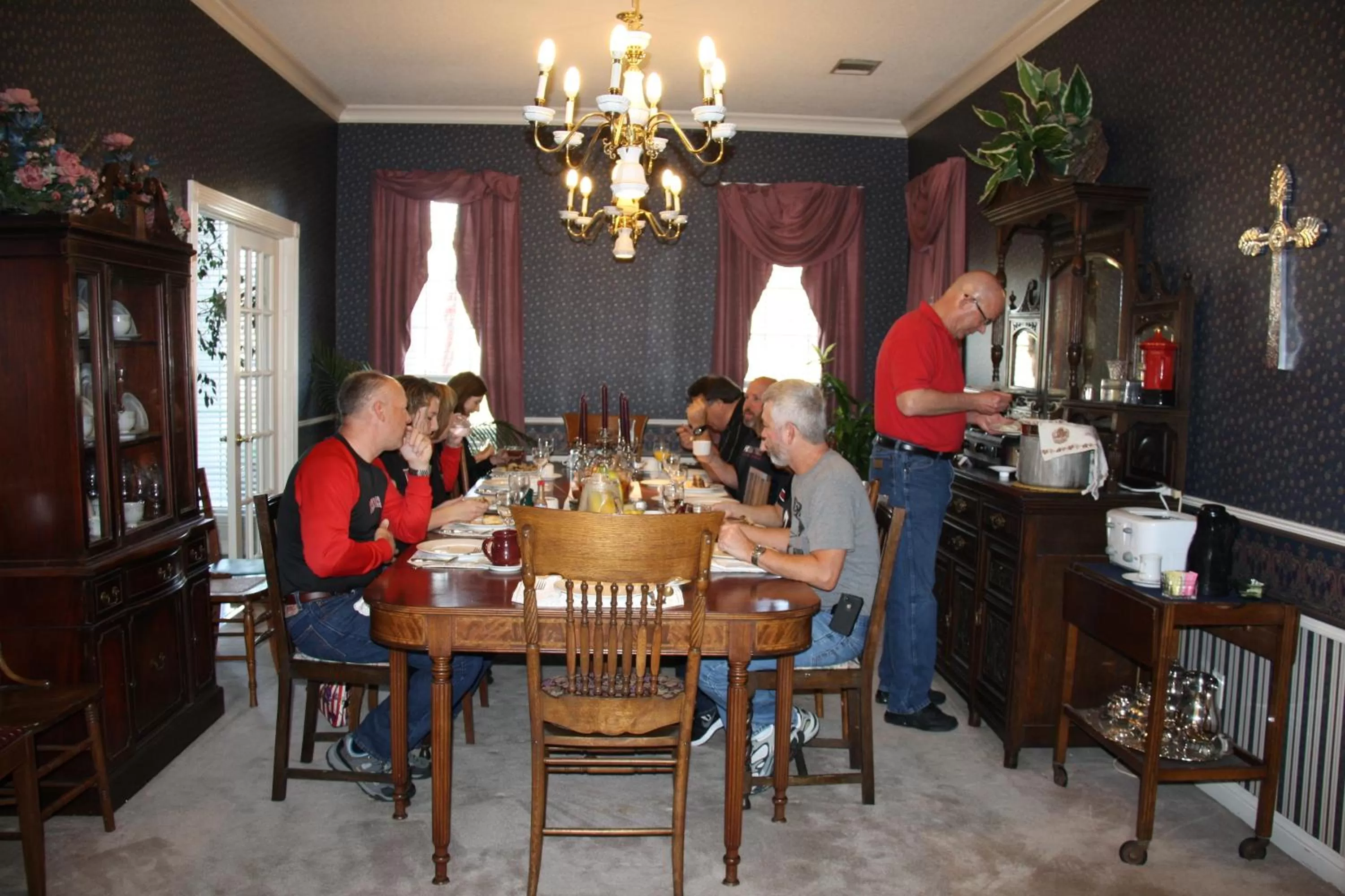 group of guests in Woodrow House Bed & Breakfast