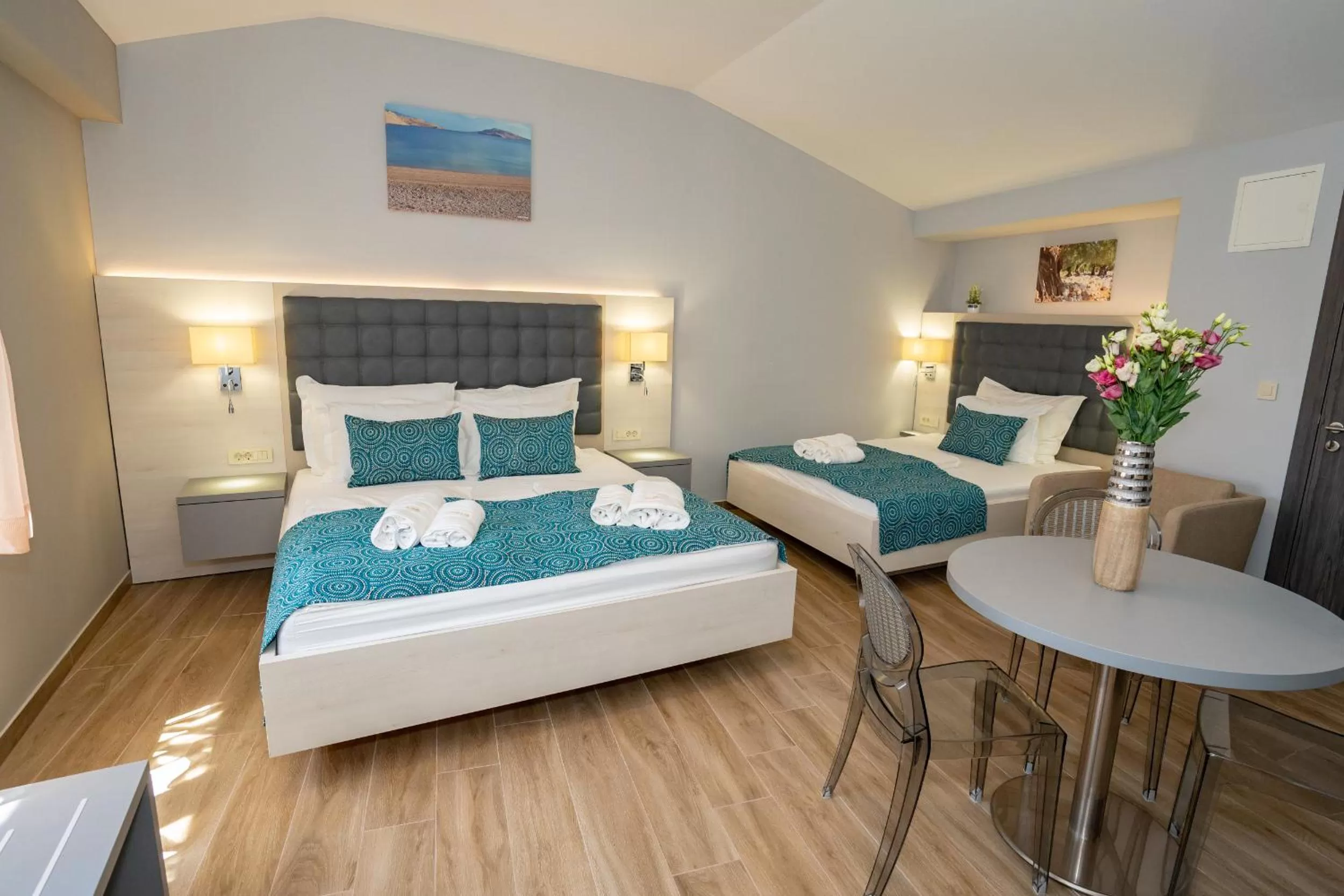 Photo of the whole room, Bed in Bed&Breakfast Novalis