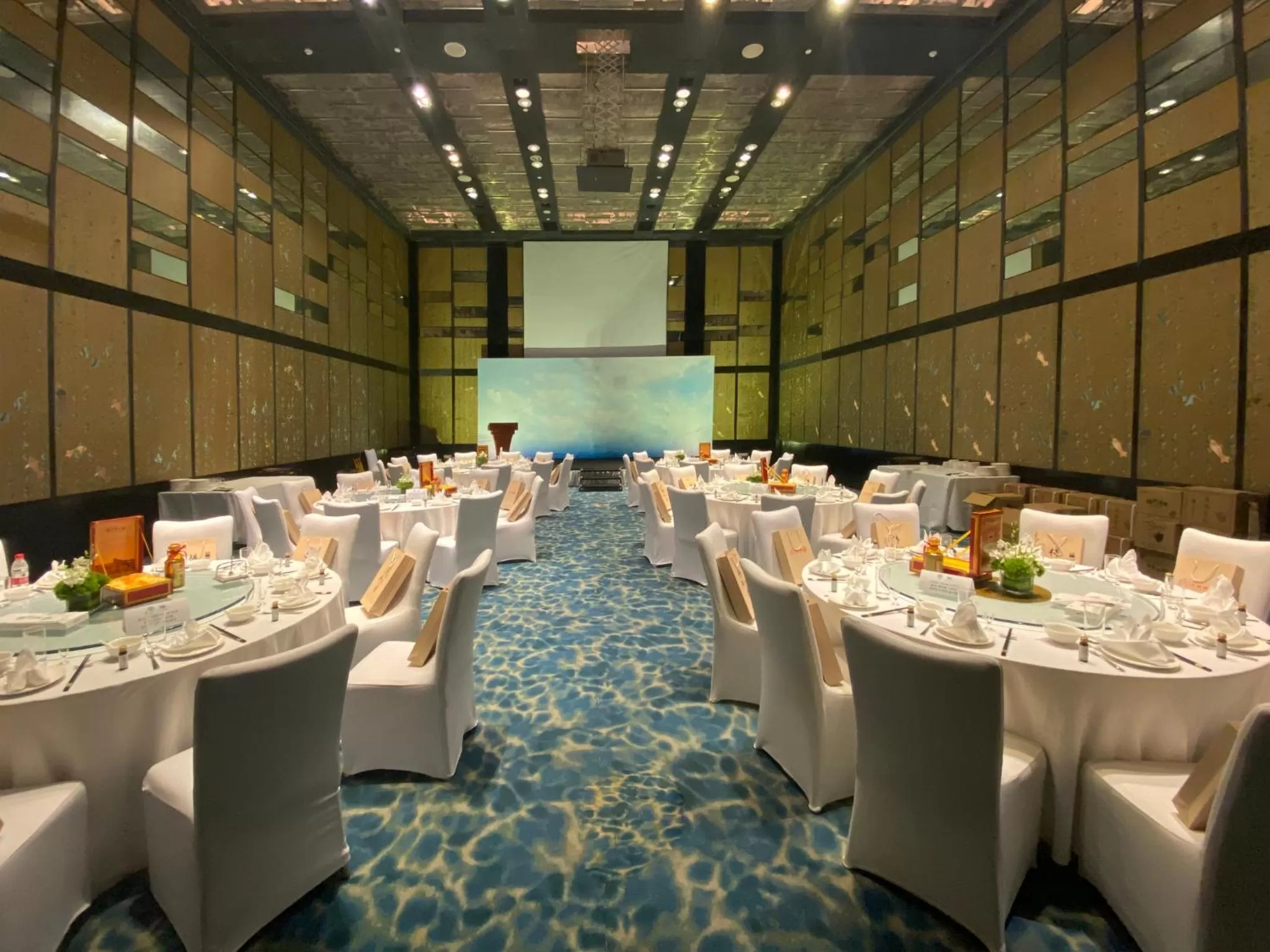 Meeting/conference room in InterContinental Sanya Resort by IHG