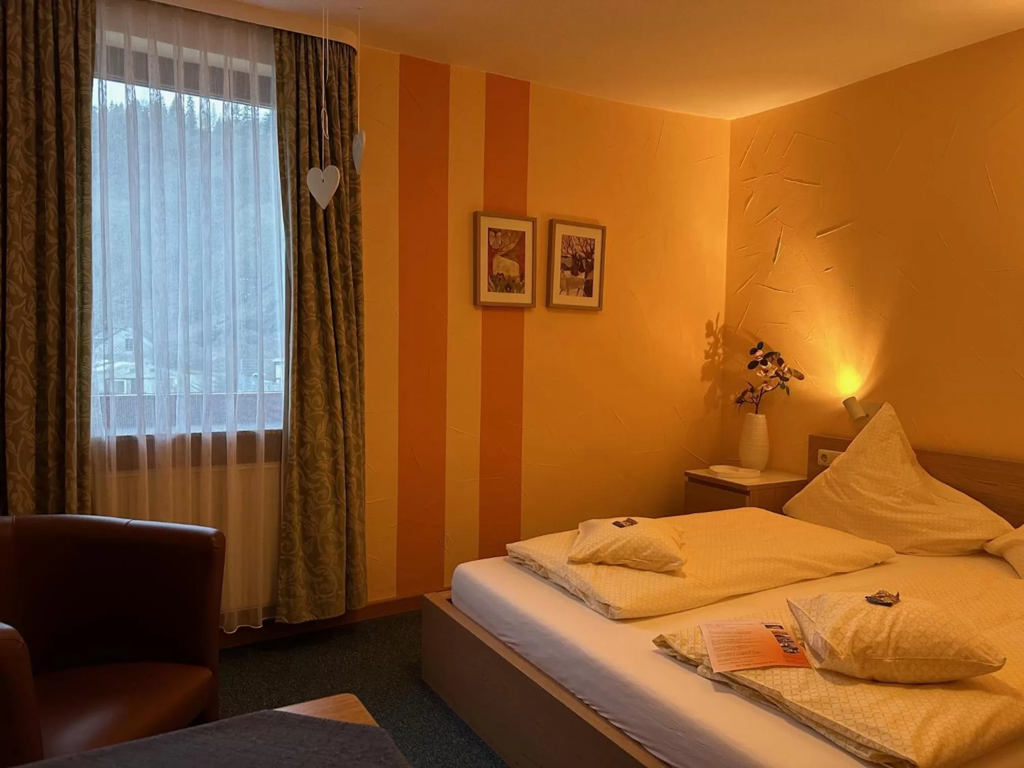 Bed in Hotel Cafe Restaurant Loreleyblick