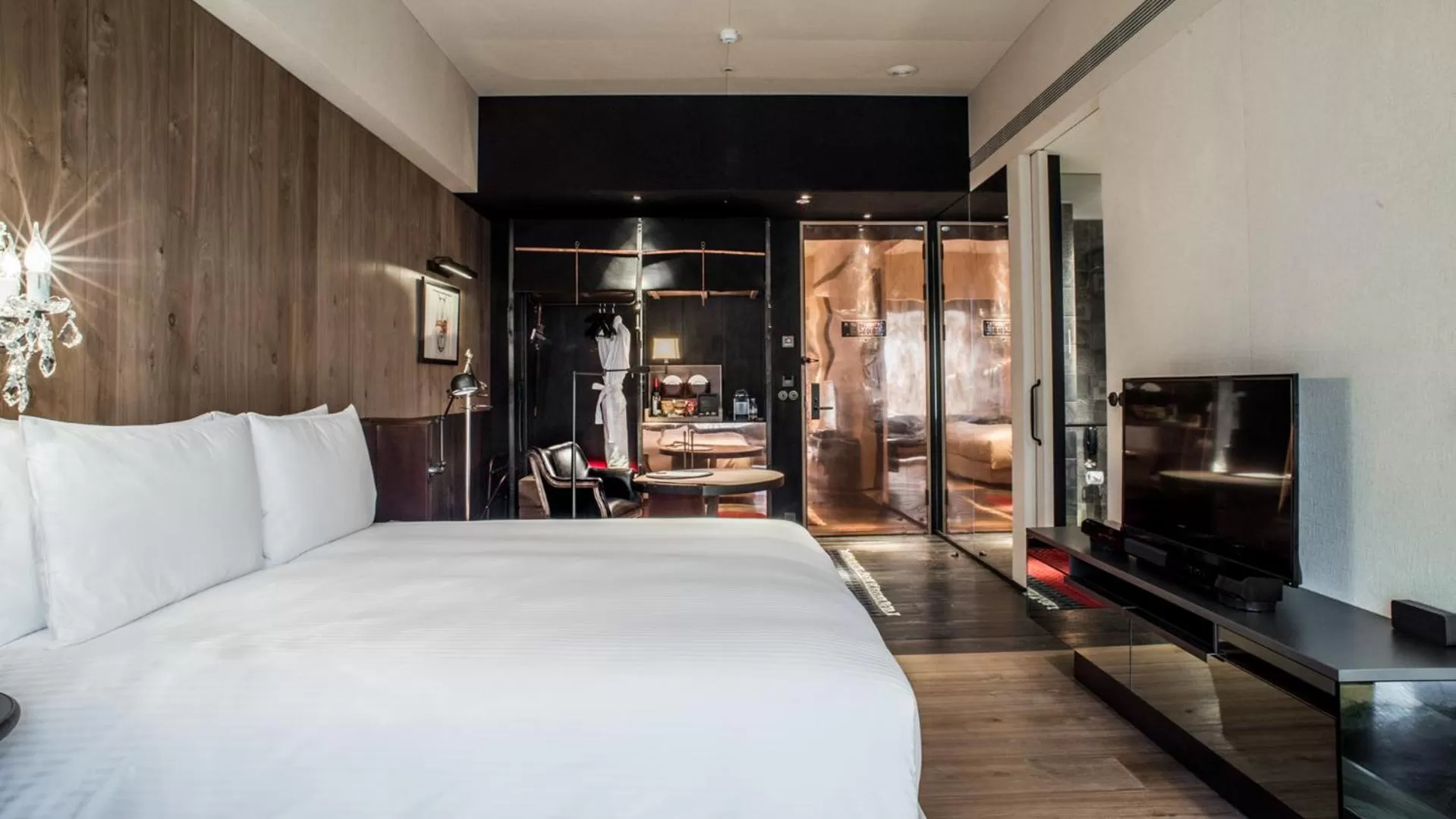 Bed in Hotel Proverbs Taipei