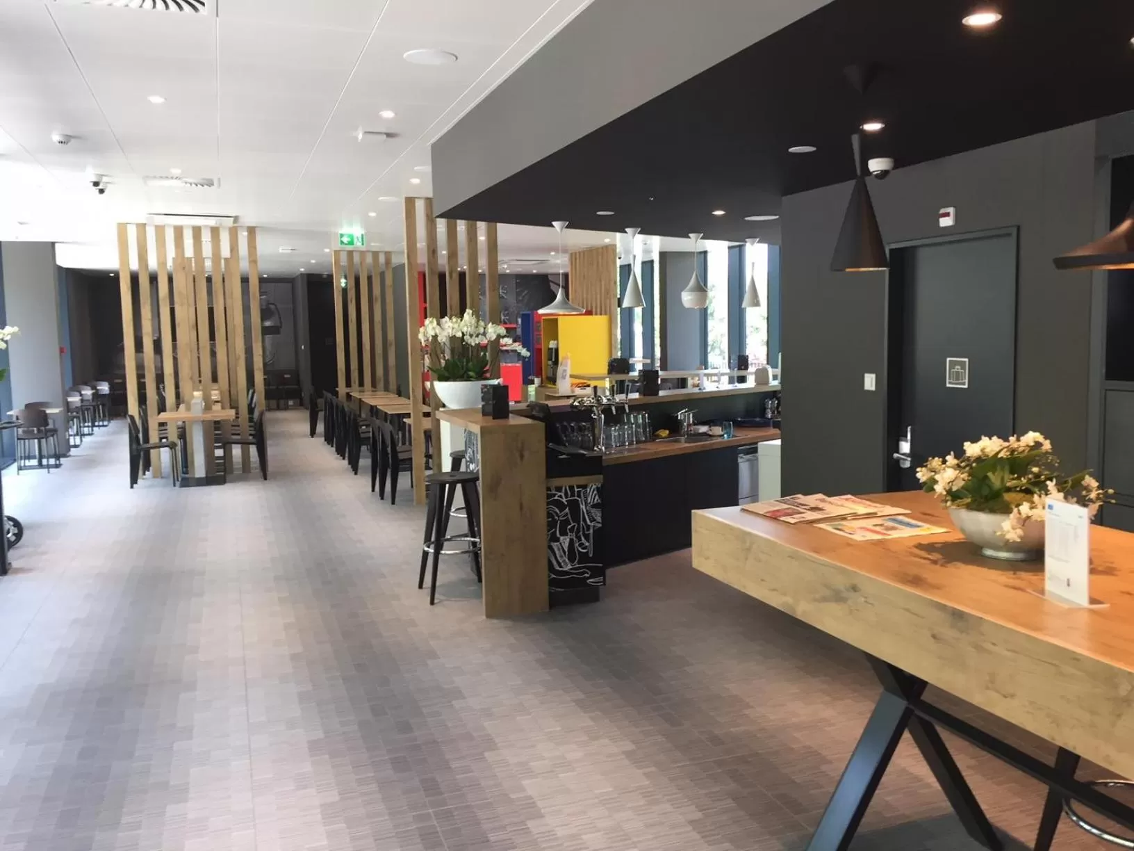 Restaurant/places to eat in ibis Baden Neuenhof