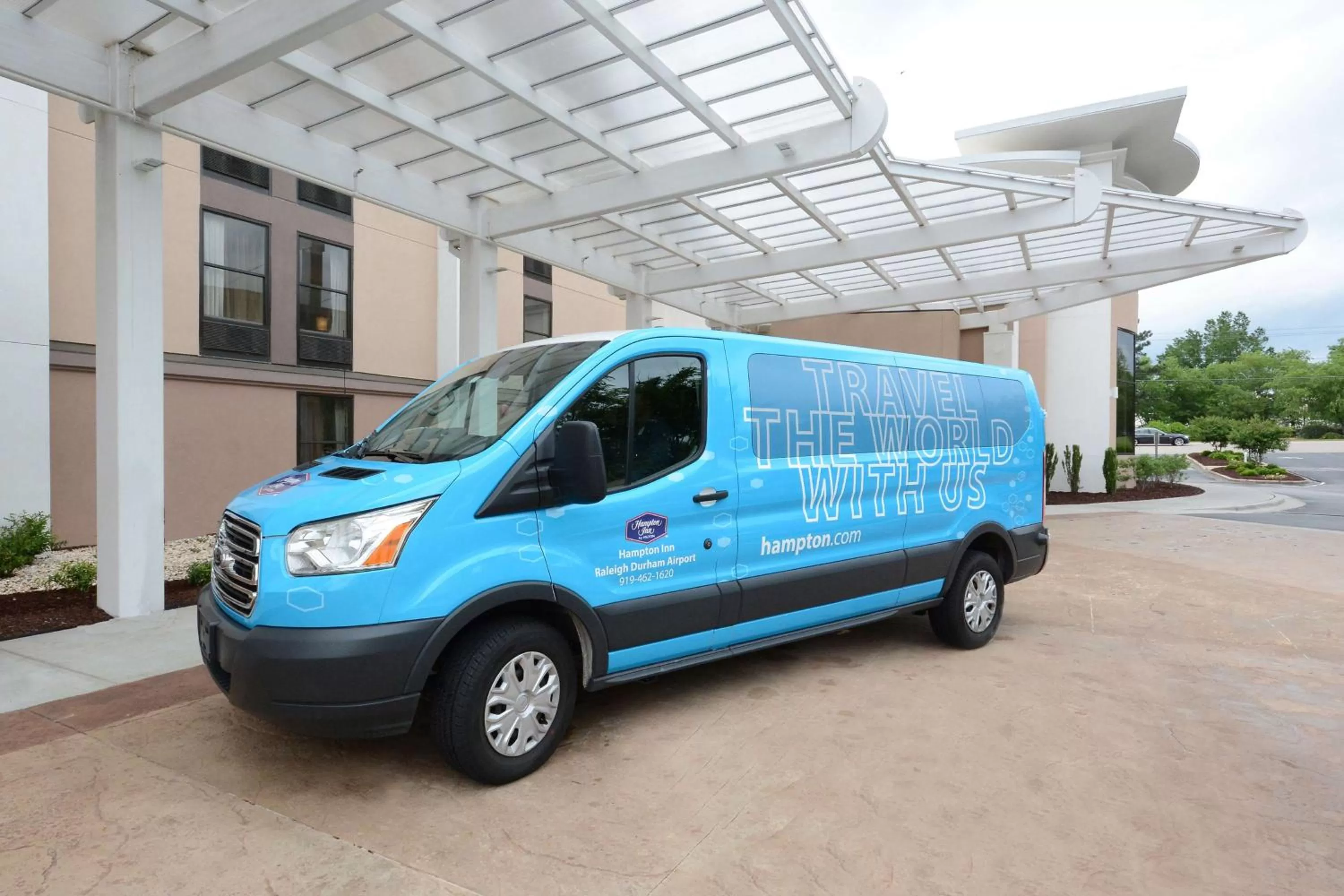 Property building in Hampton Inn Raleigh/Durham Airport