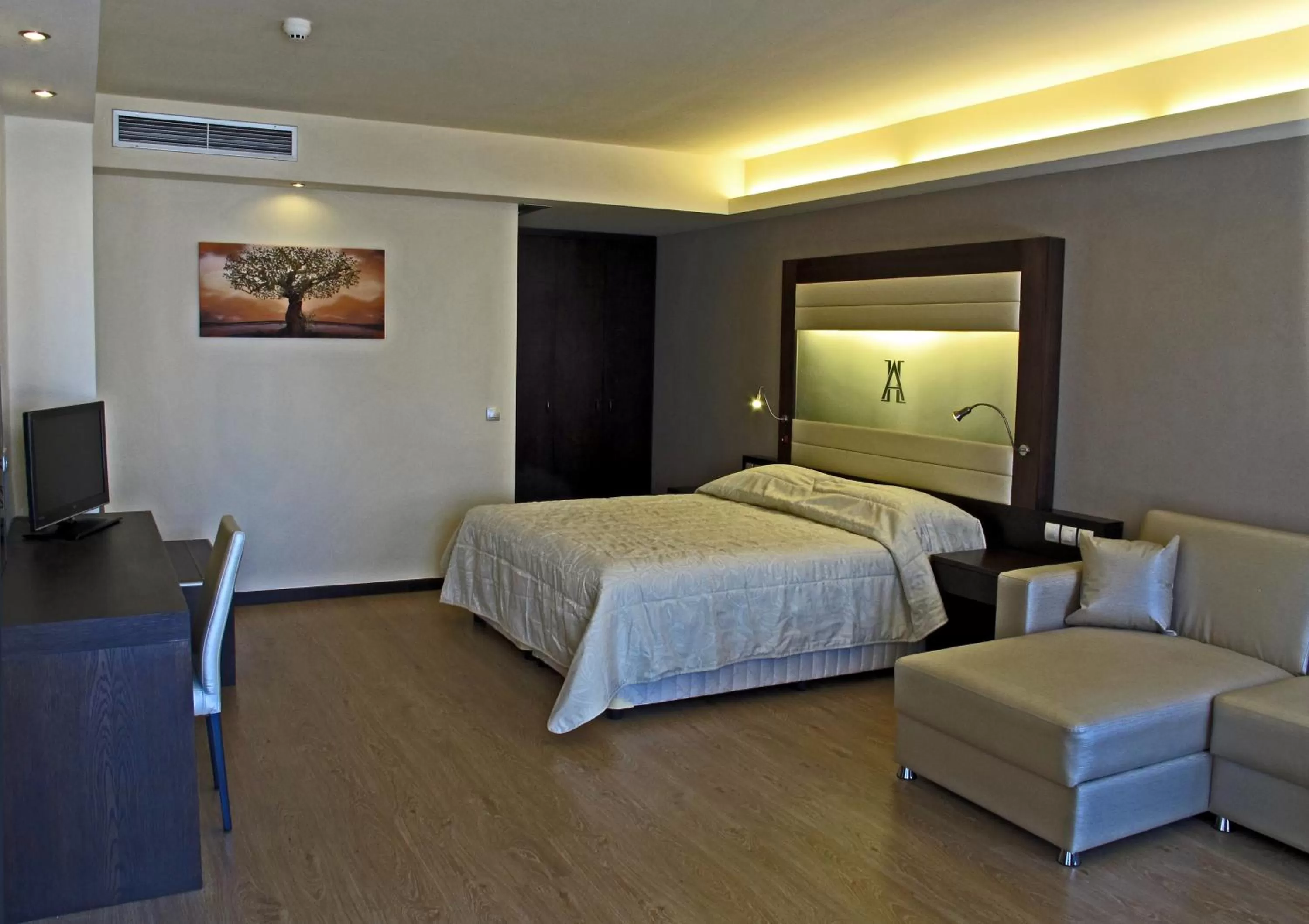 Photo of the whole room, Bed in Arion Hotel