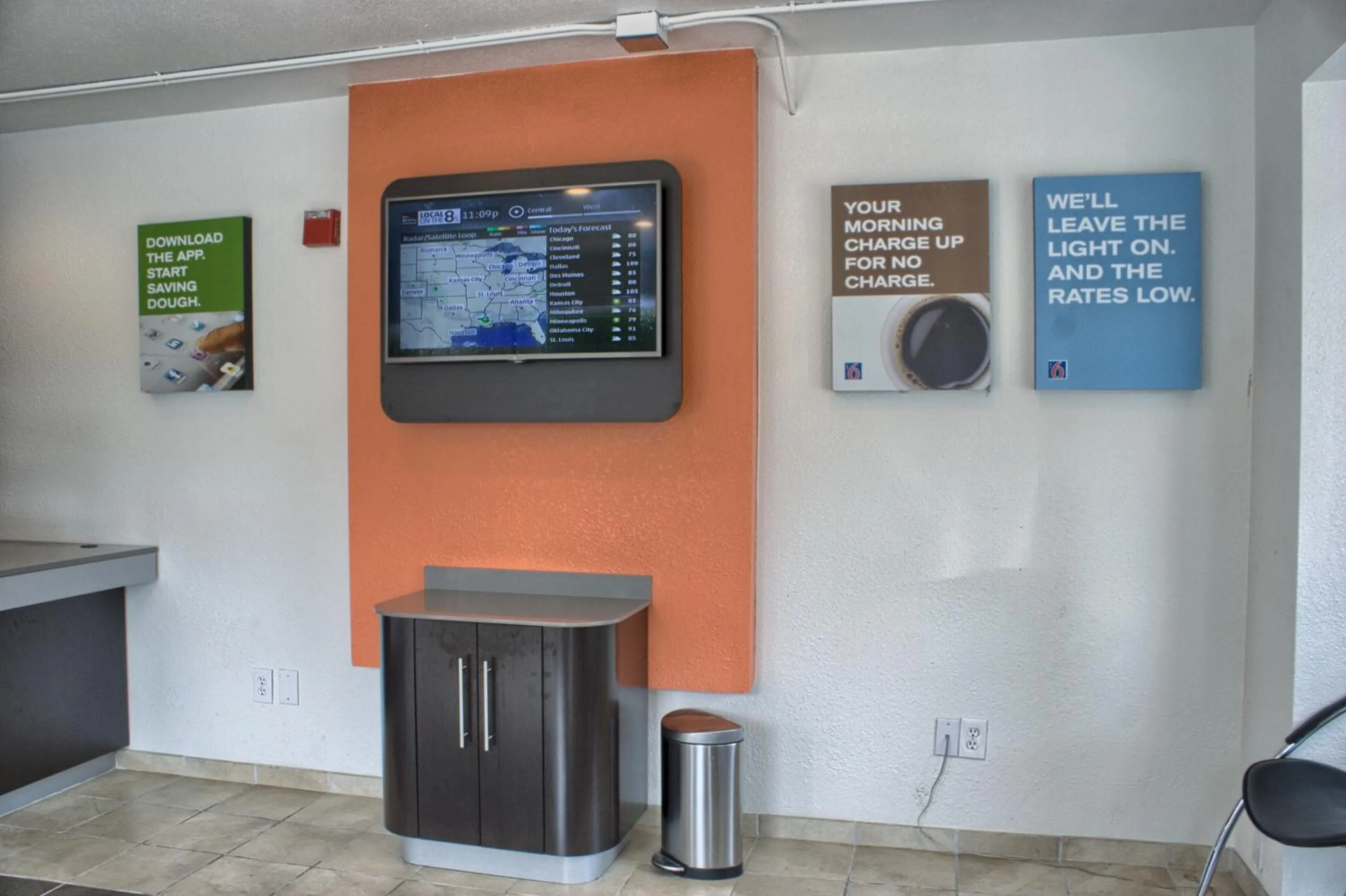 Lobby or reception in Motel 6-Seattle, WA - South