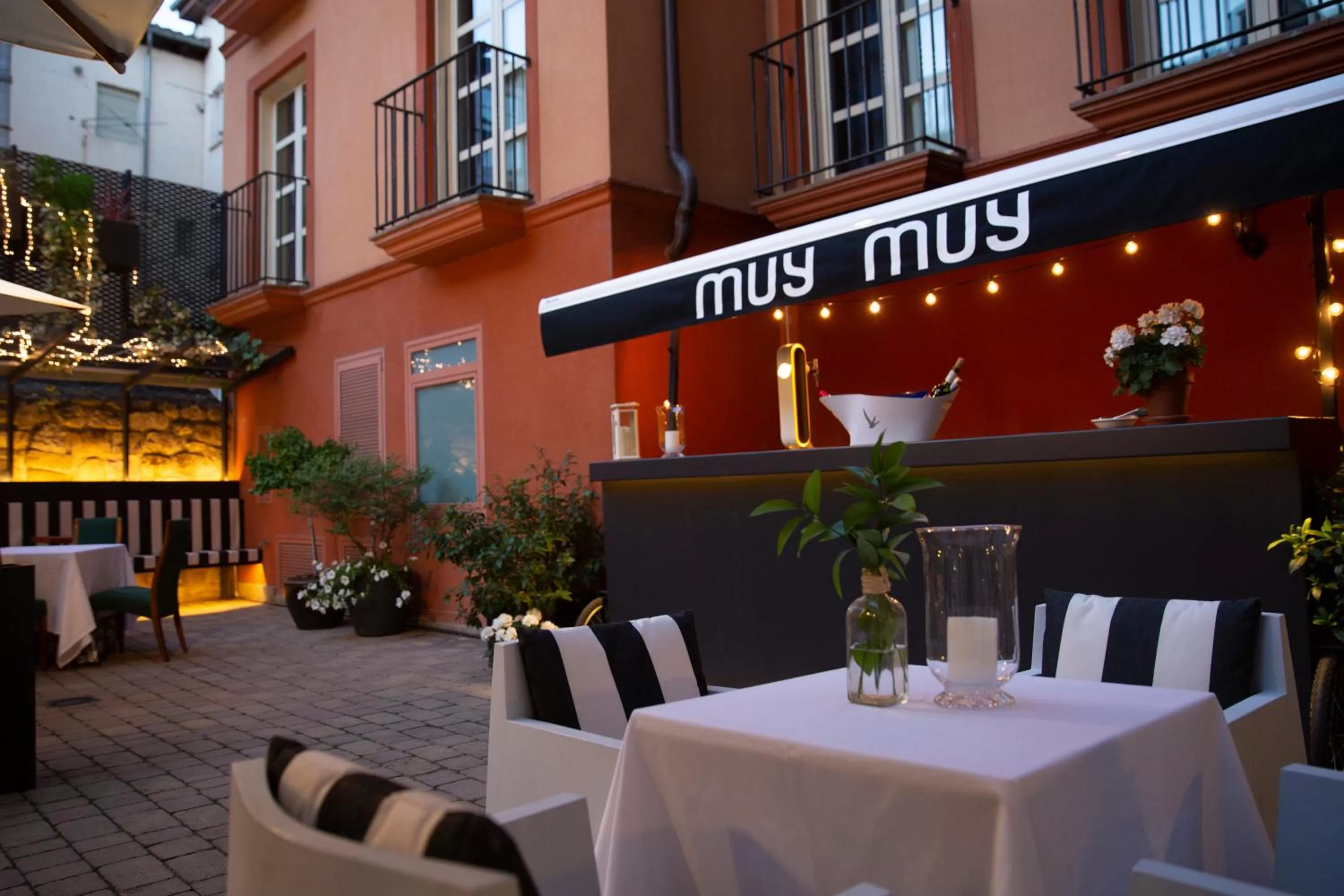 Patio in RICE Palacio de los Blasones