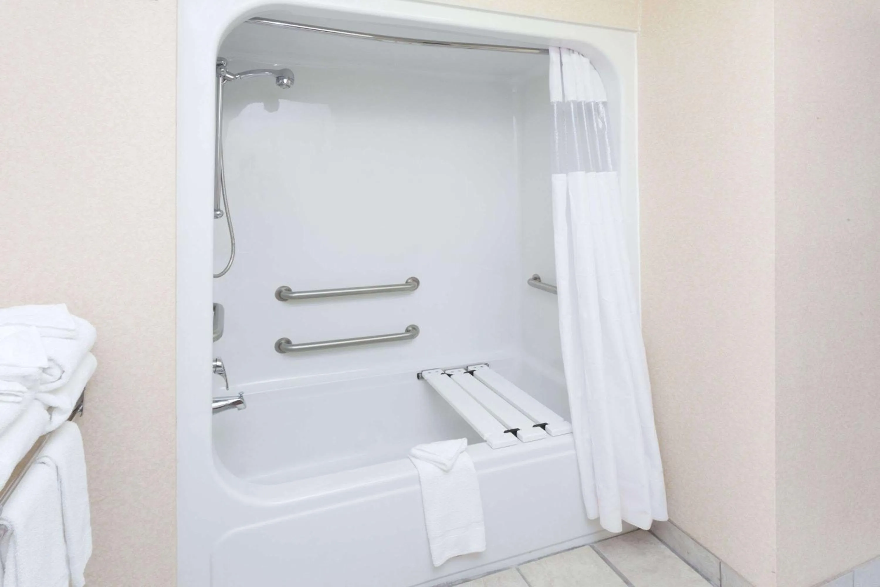 Bathroom in Baymont by Wyndham New Buffalo