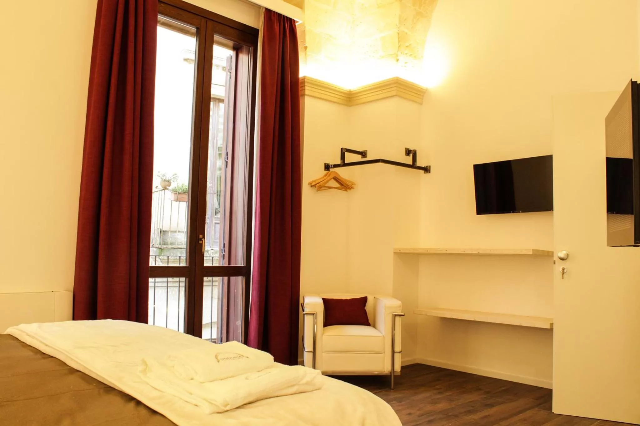 Balcony/Terrace, Bed in Signuria Dimora Esclusiva