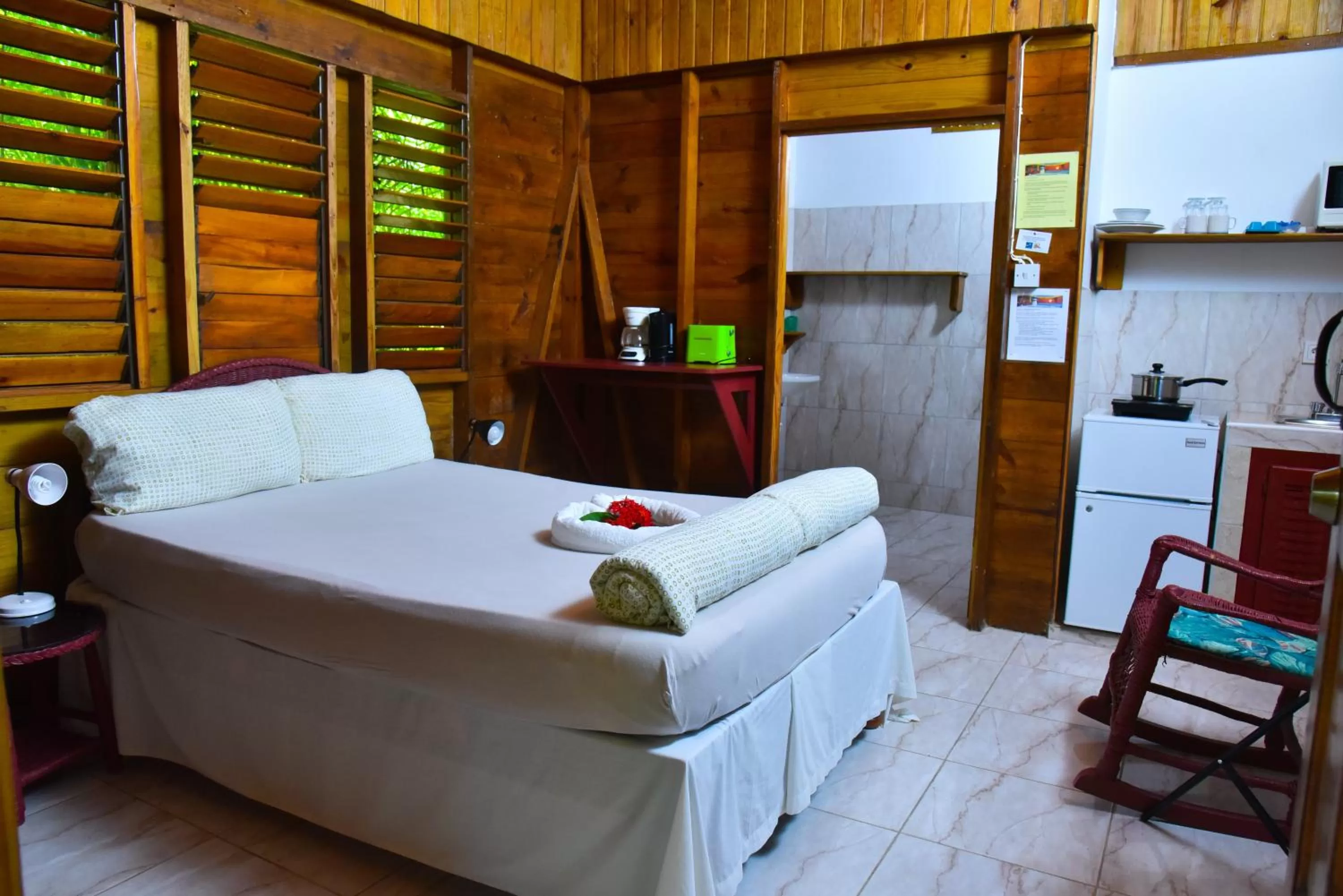 Bed in Lighthouse Inn 2