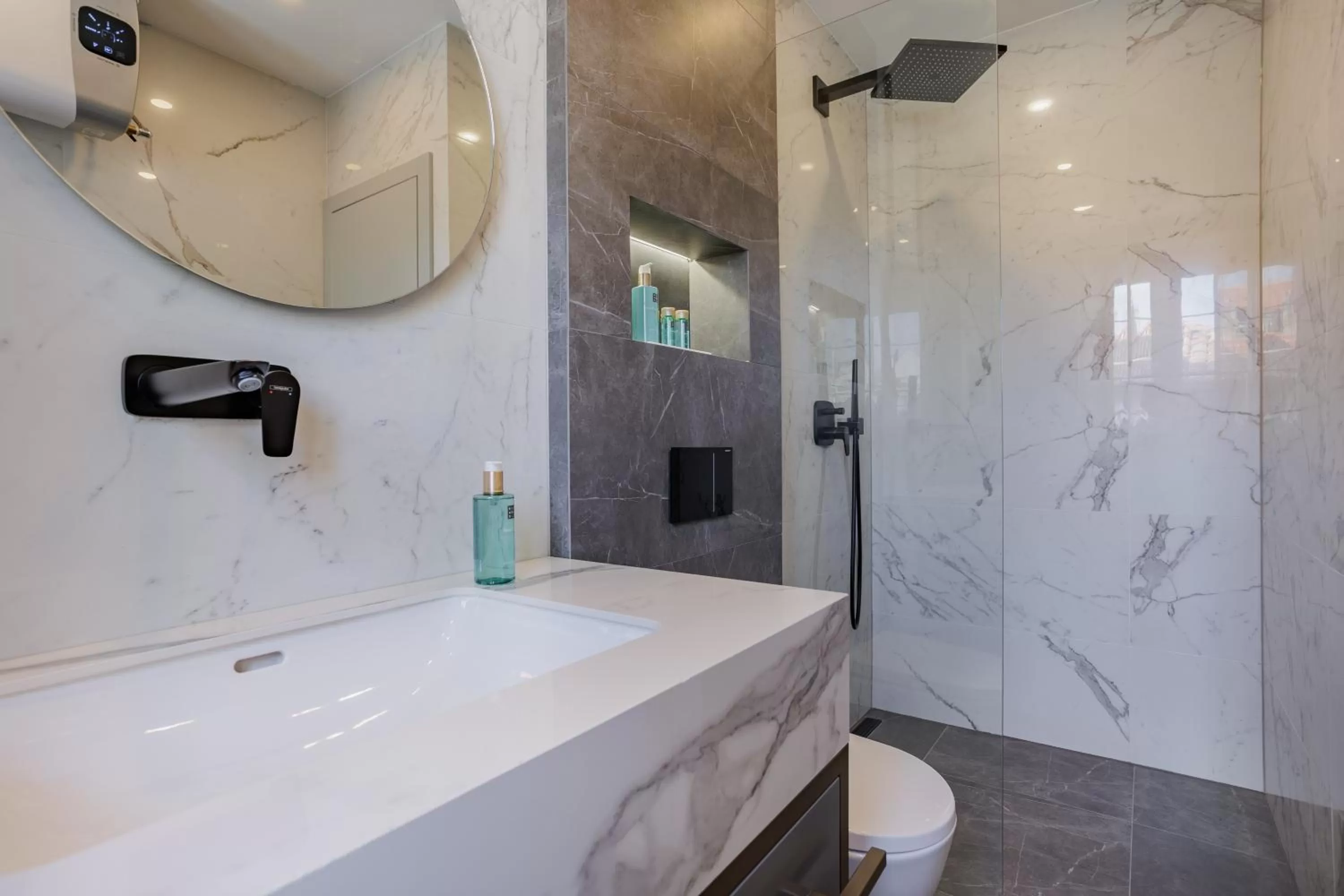 Bathroom in Heritage Rooms Split Olympic Dream