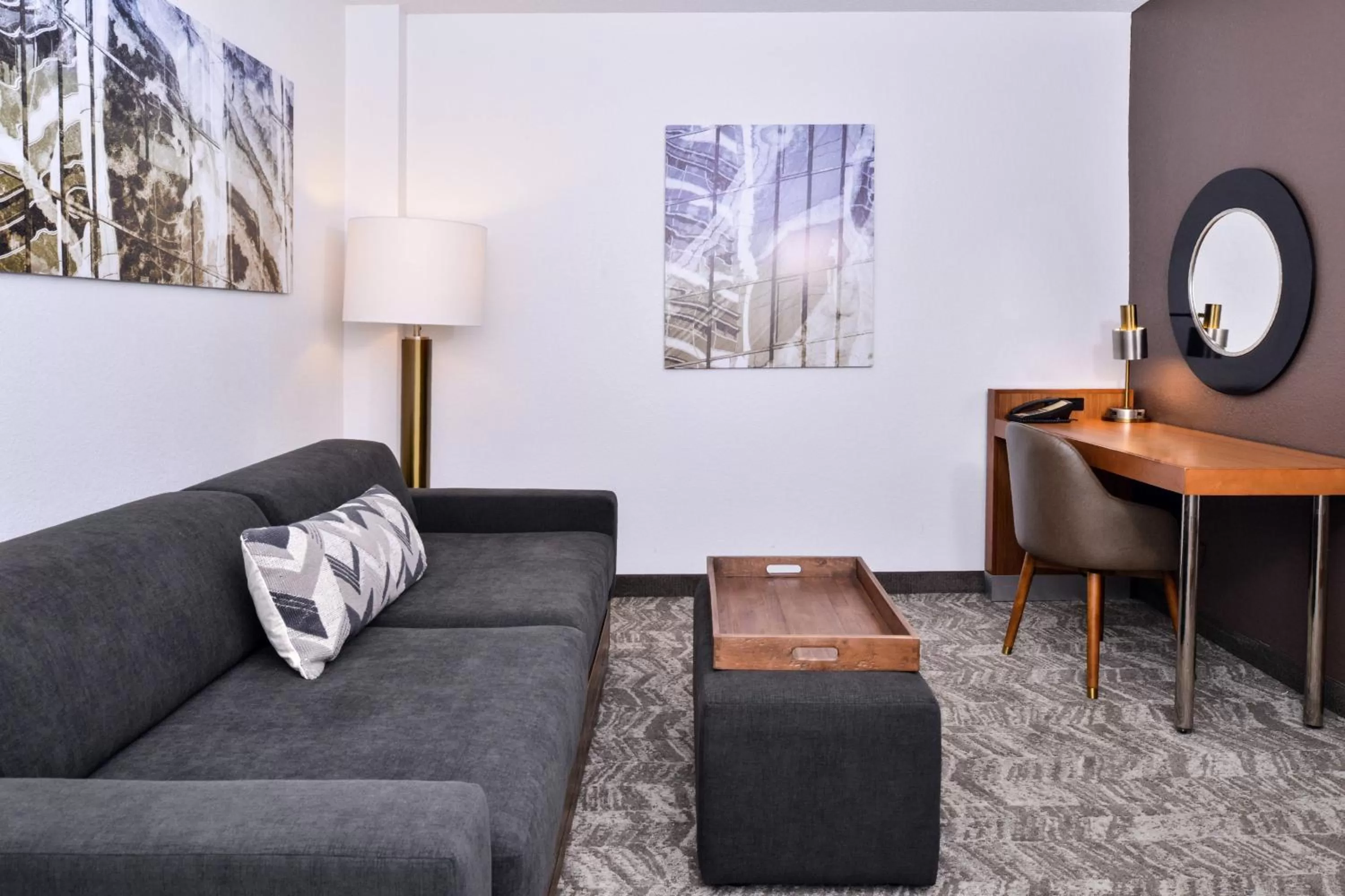 Living room in SpringHill Suites Fairfax Fair Oaks