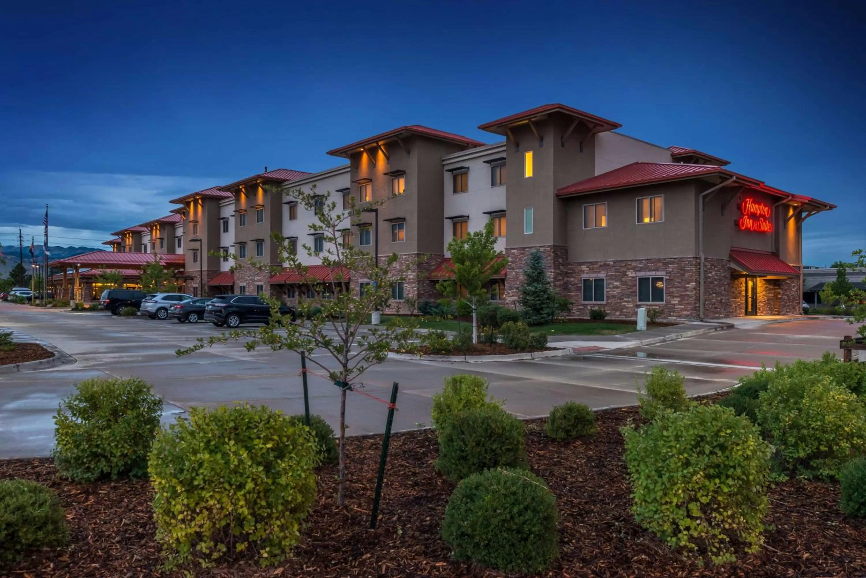 Property building in Hampton Inn & Suites Boulder North