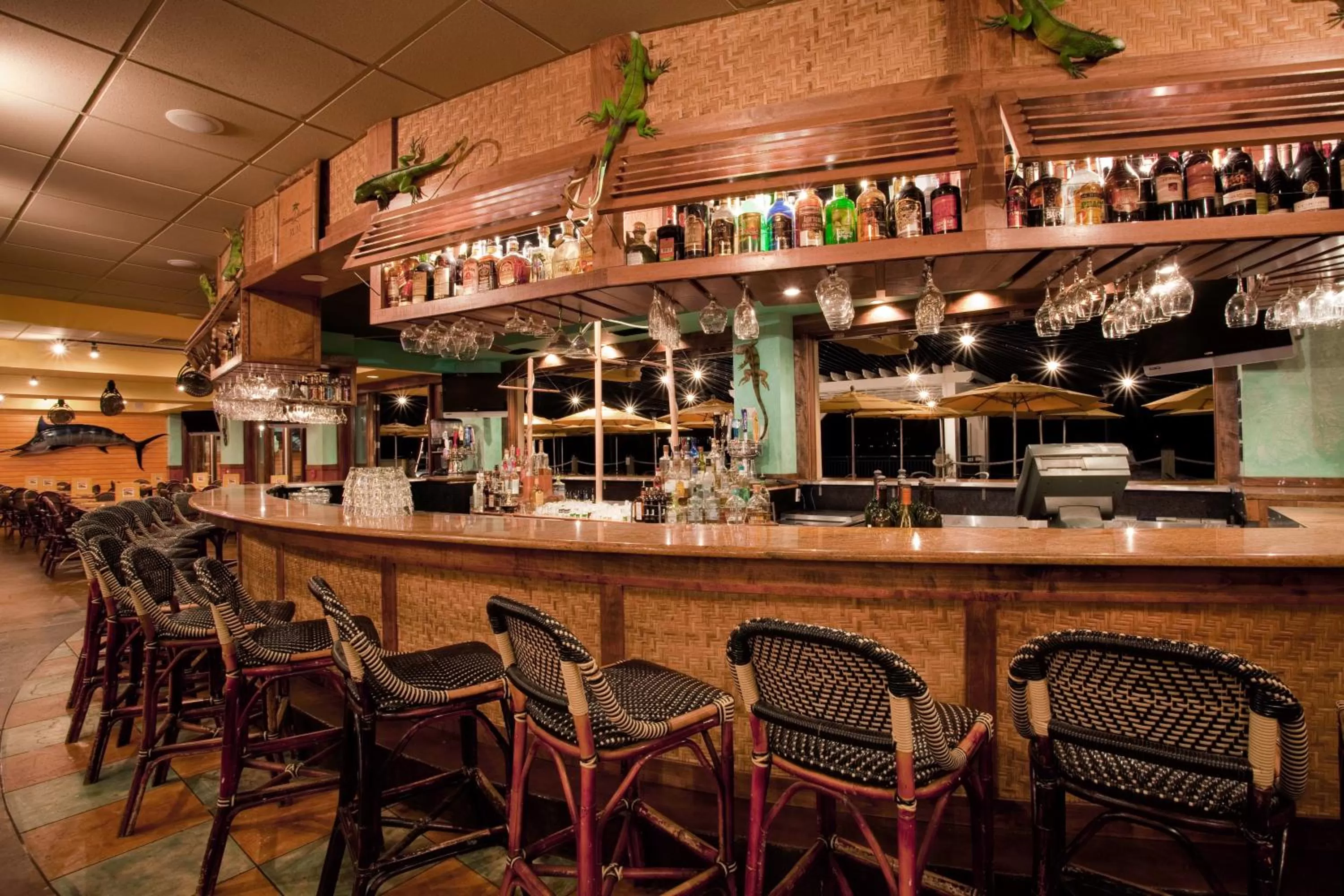 Lounge or bar in Holiday Inn & Suites Clearwater Beach by IHG