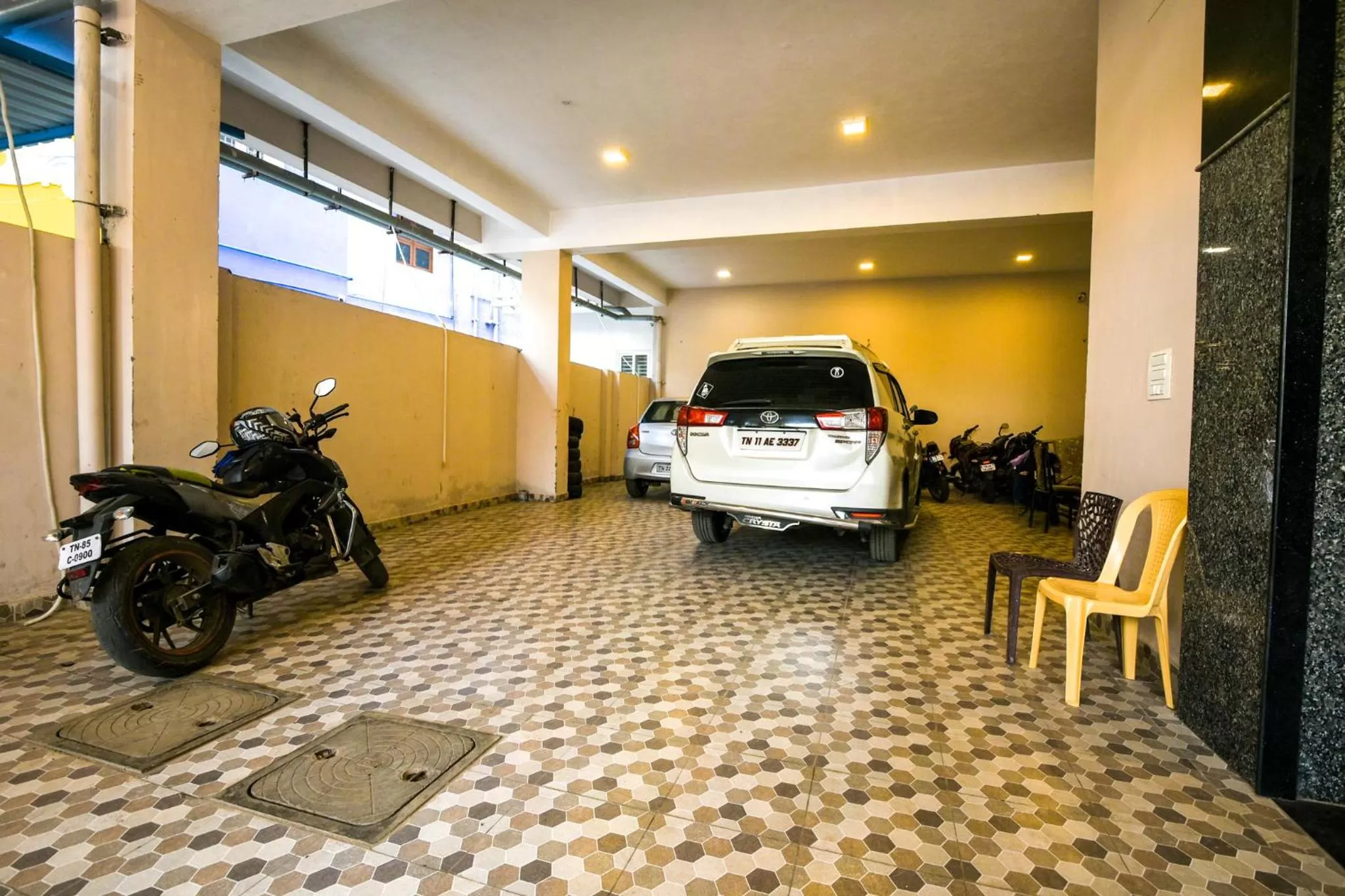 Parking in FabHotel The Fortune Inn