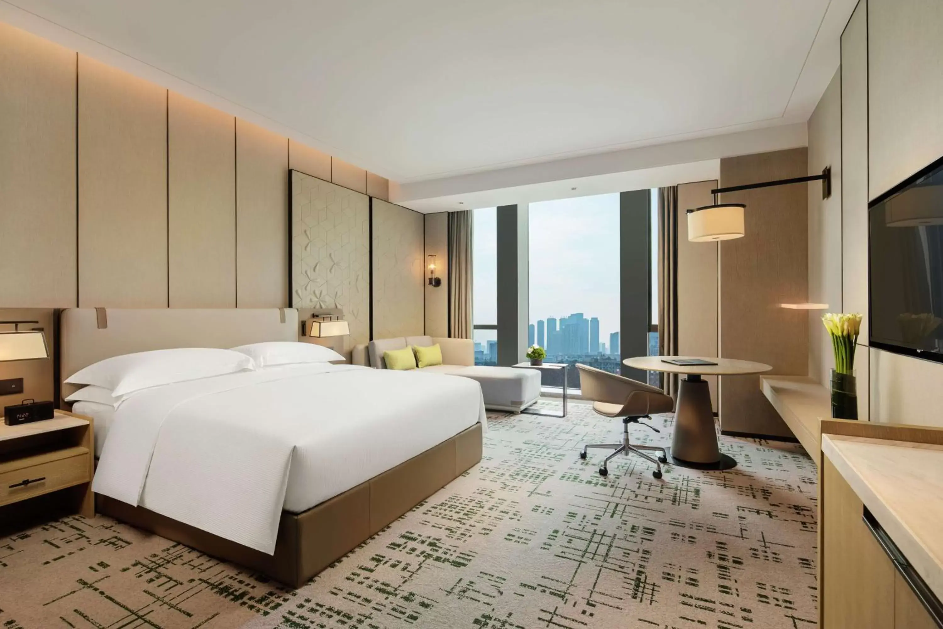 Deluxe King Room in Hilton Chengdu Chenghua - Close to Panda Base and Chunxi Road Deluxe King Room in Hilton Chengdu Chenghua - Close to Panda Base and Chunxi Road