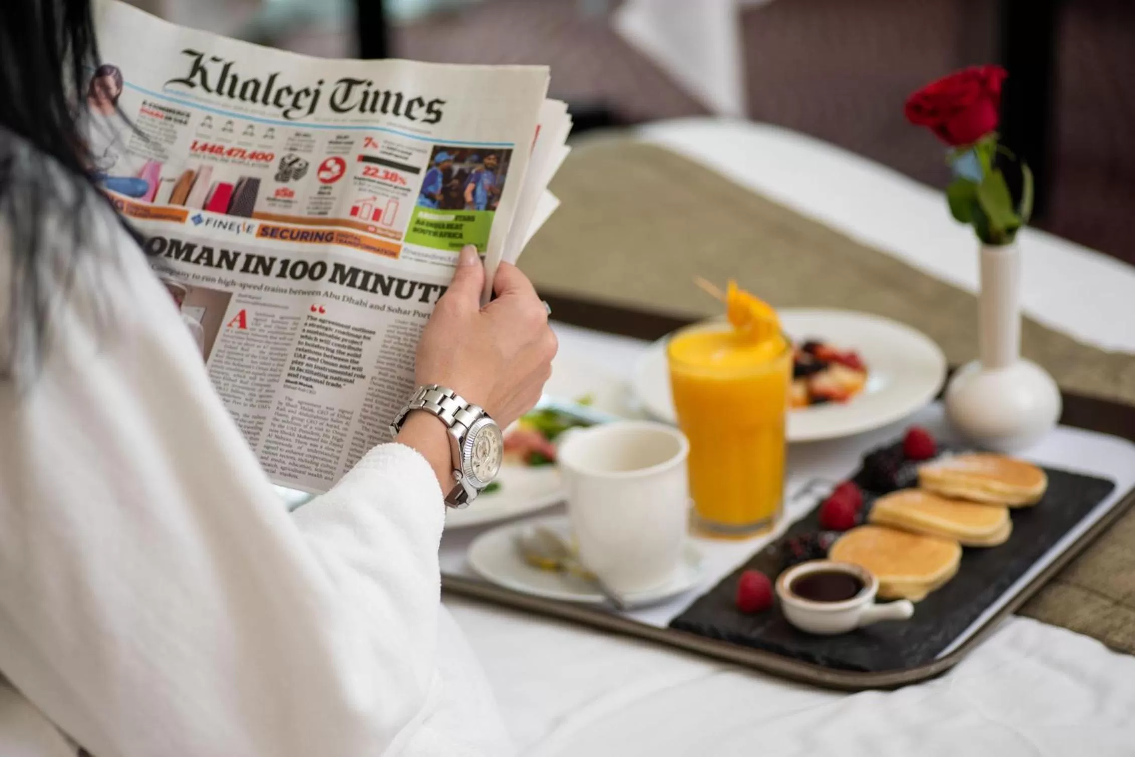 Food in Mercure Gold Hotel Jumeirah Dubai by Accor