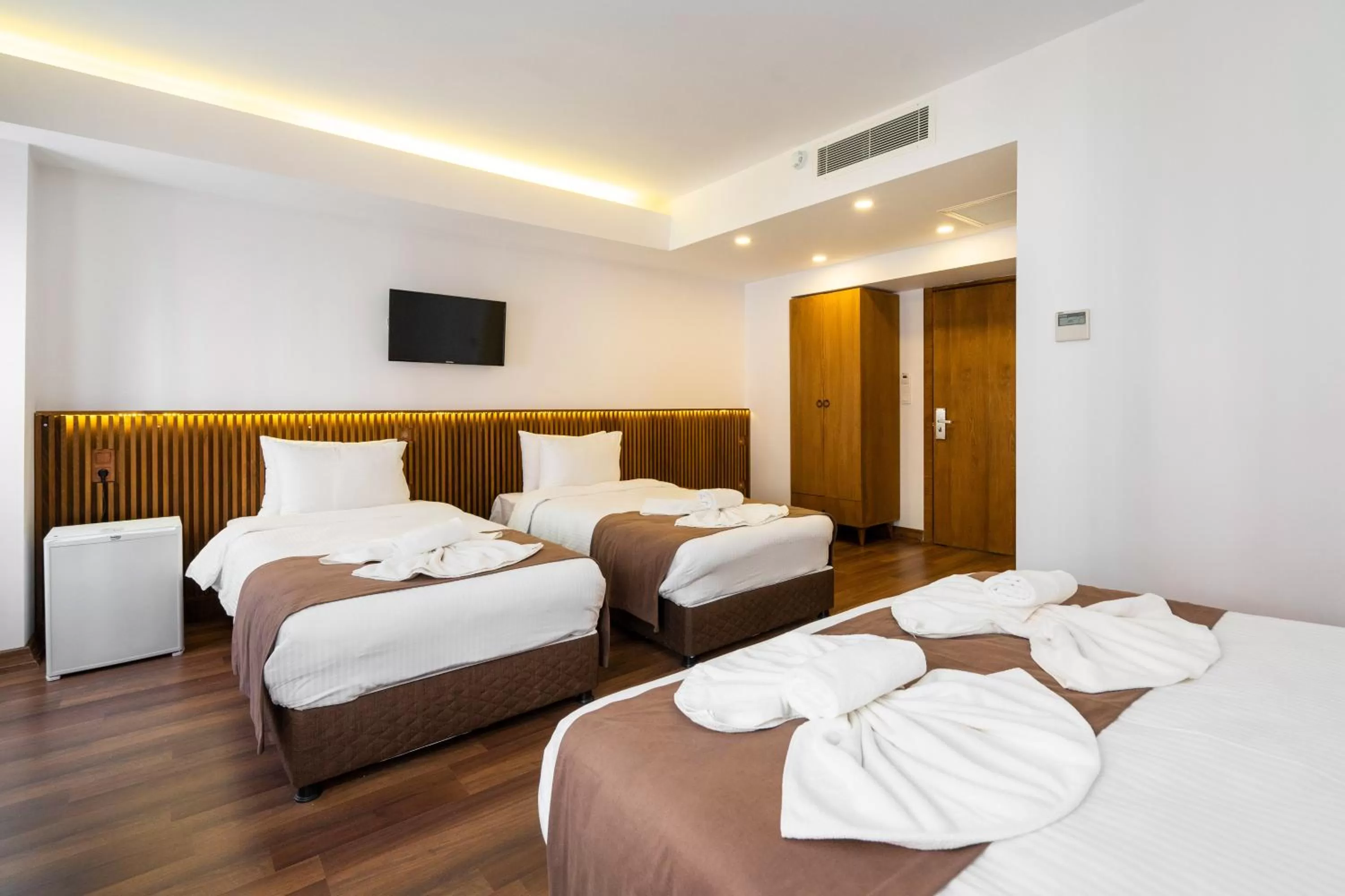 Bed in Castillo Rojo Hotel Istanbul