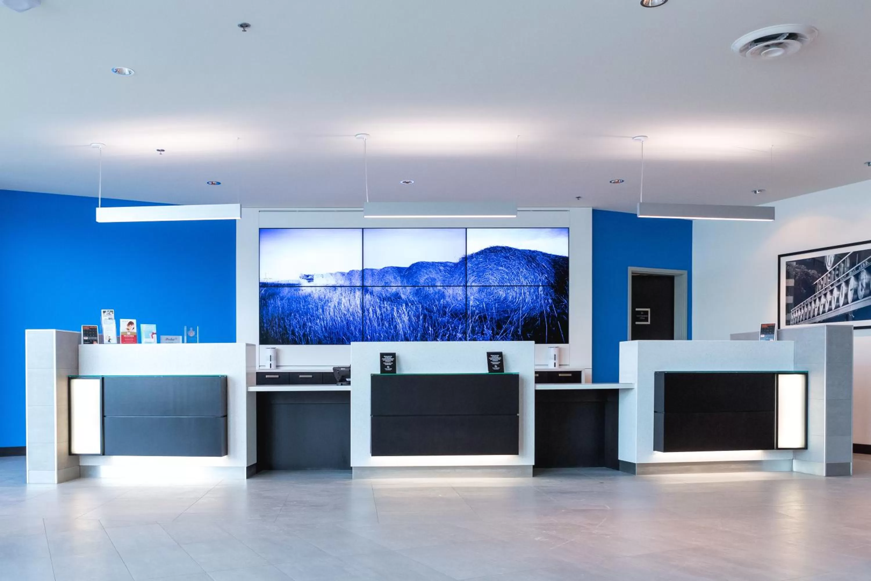 Lobby or reception in The Grand Winnipeg Airport Hotel by Lakeview