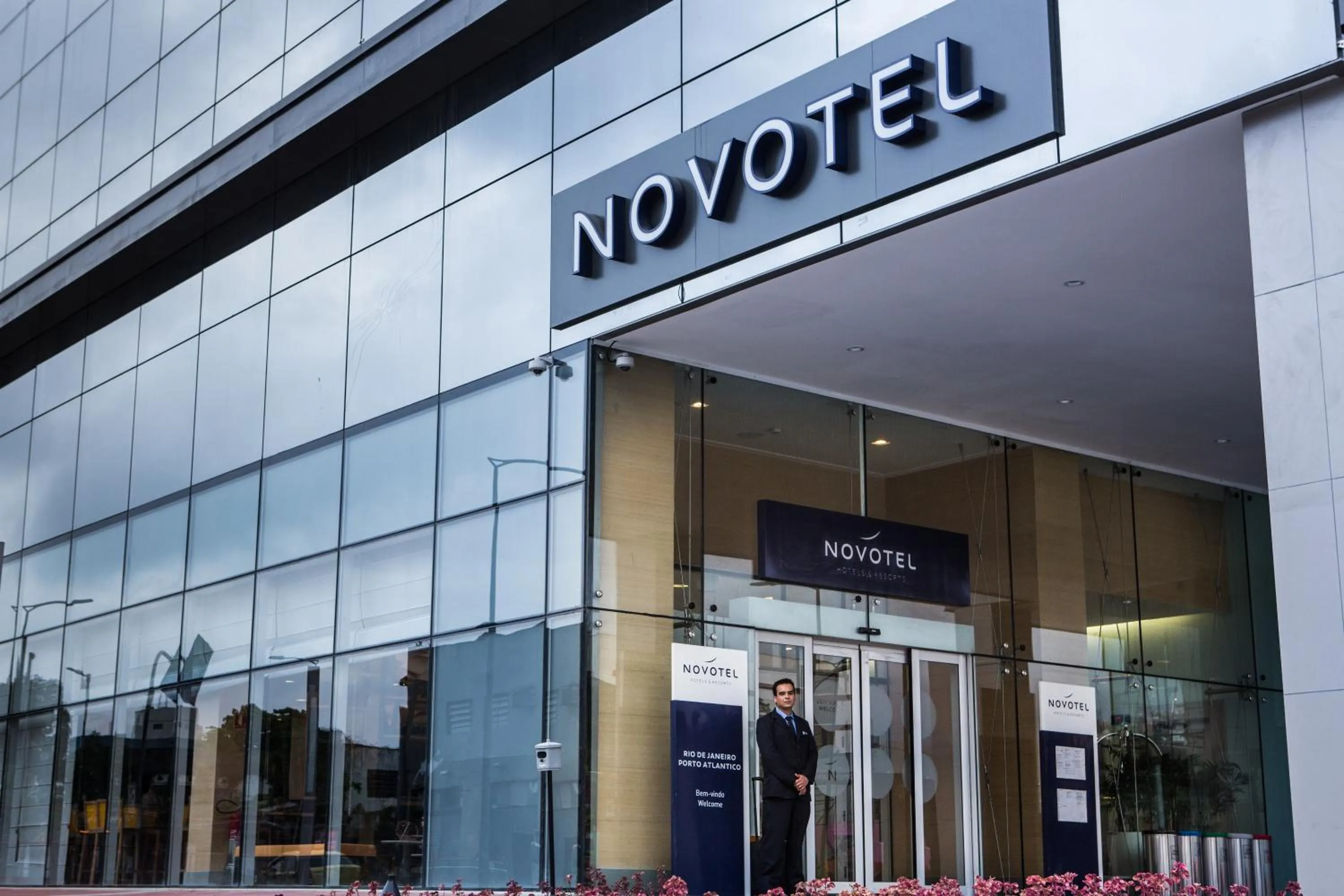 Facade/entrance in Novotel RJ Porto Atlantico