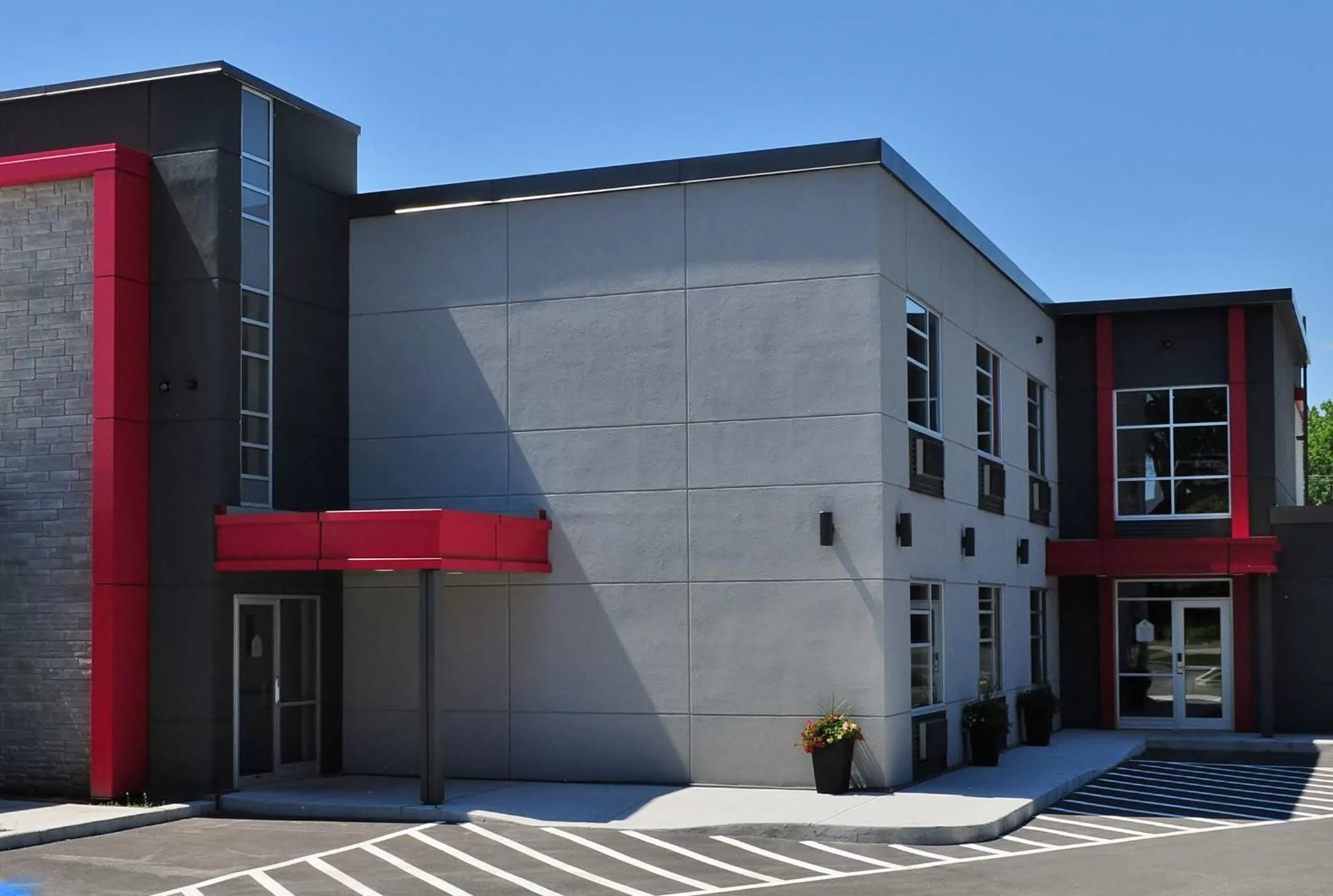Facade/entrance in Hôtel Ô Laval
