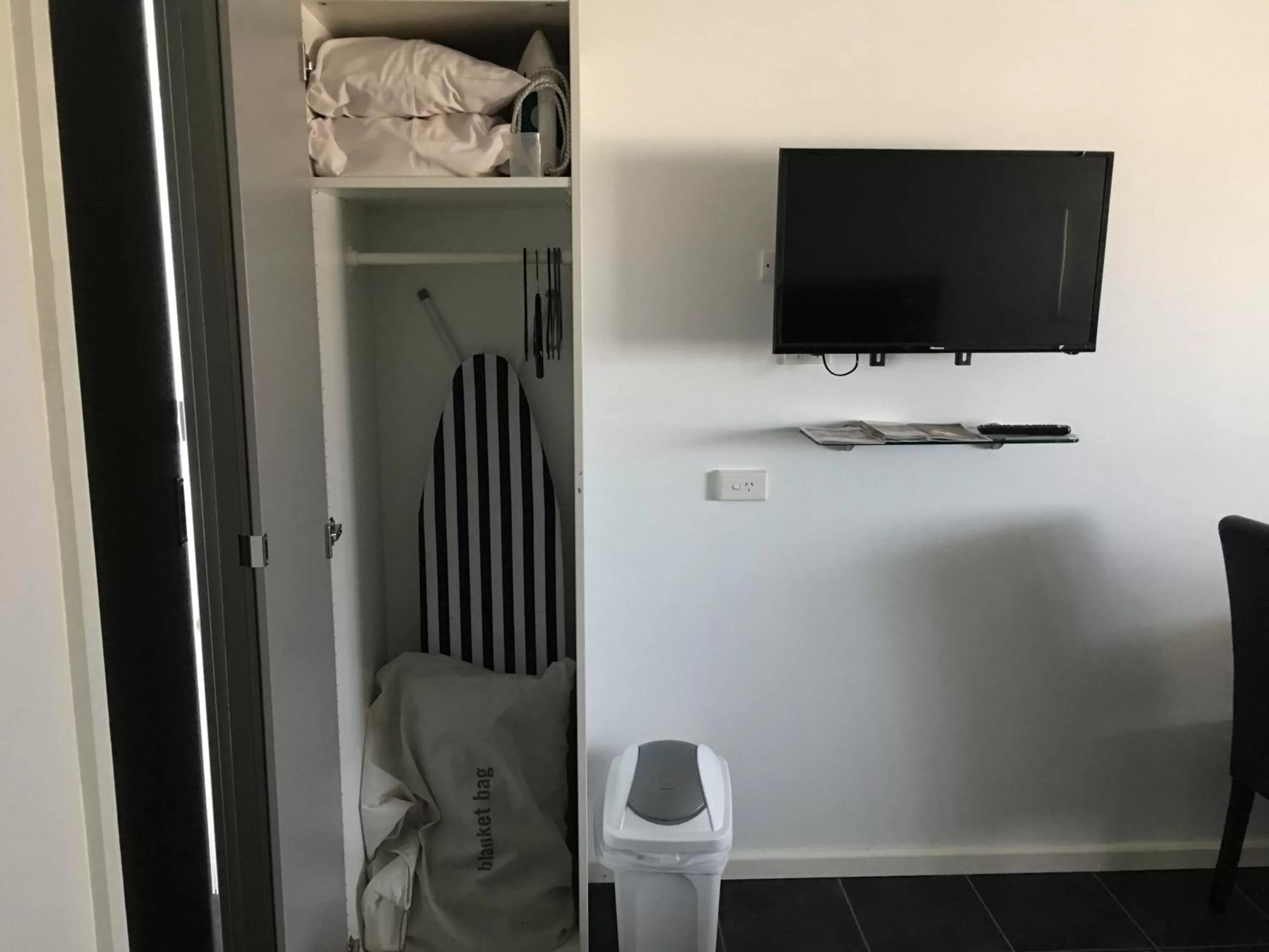 Area and facilities in Budget on the Lake