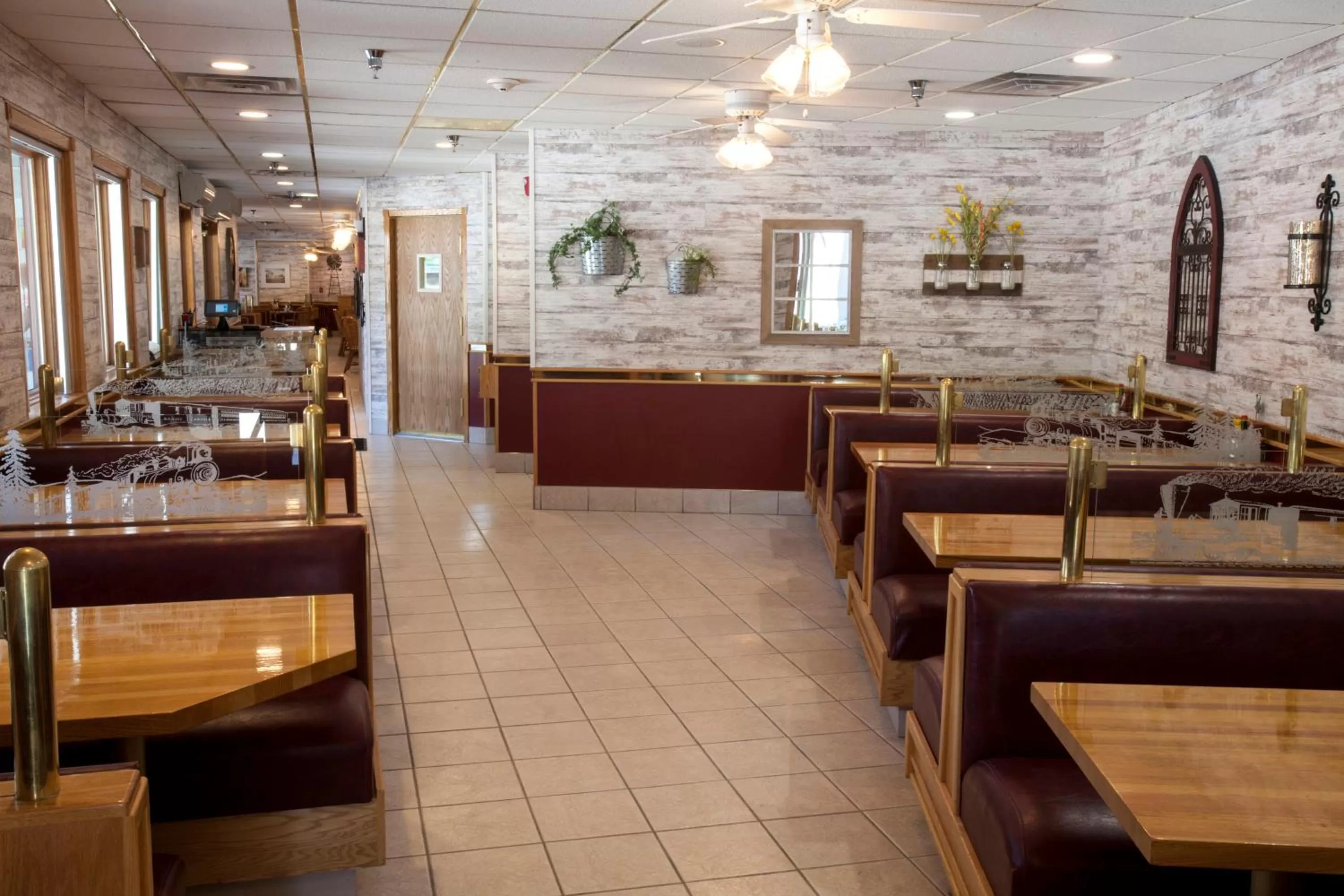 Restaurant/places to eat in Ramada by Wyndham Keystone Near Mt Rushmore