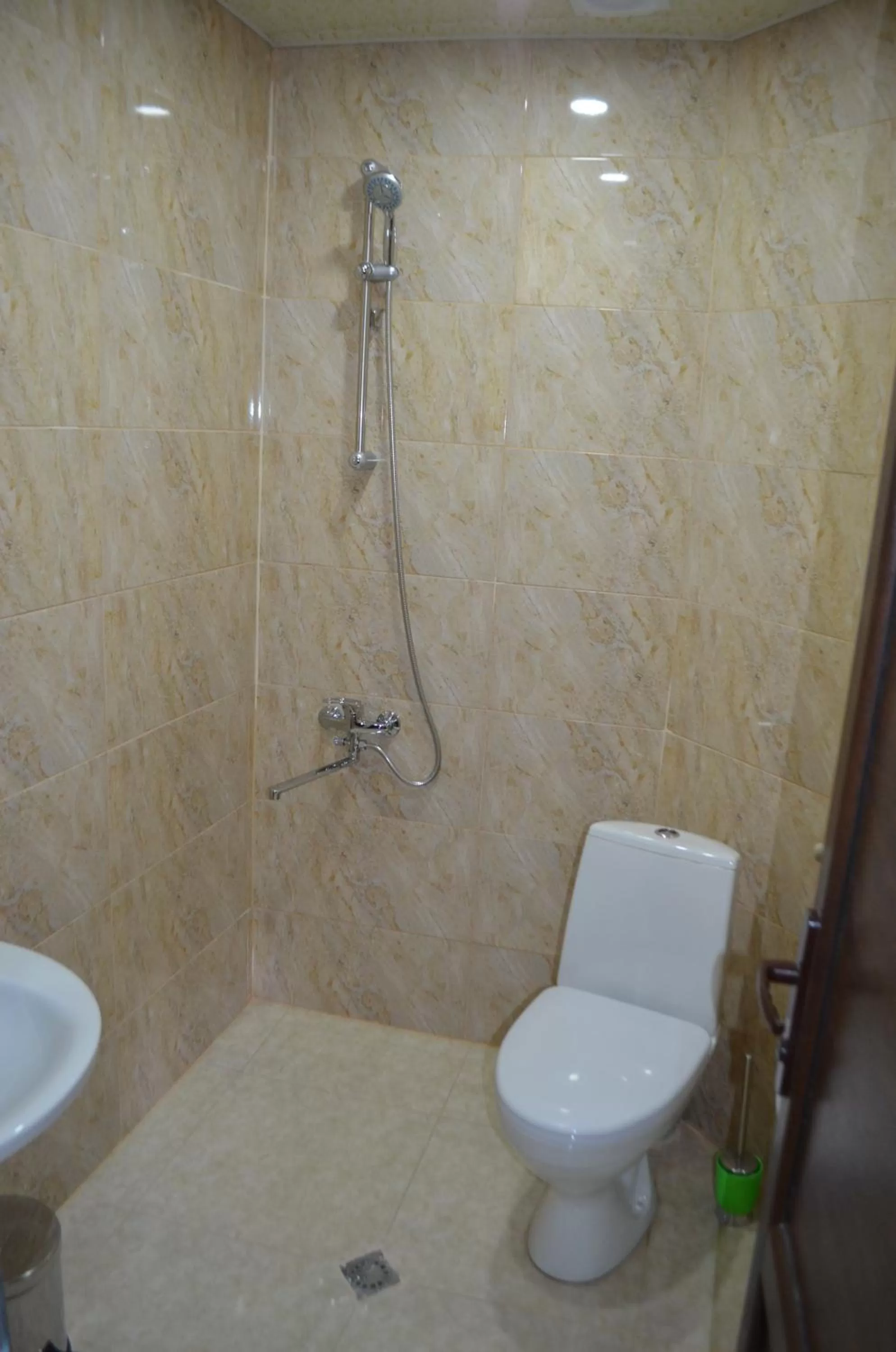 Bathroom in Hotel Svanseti