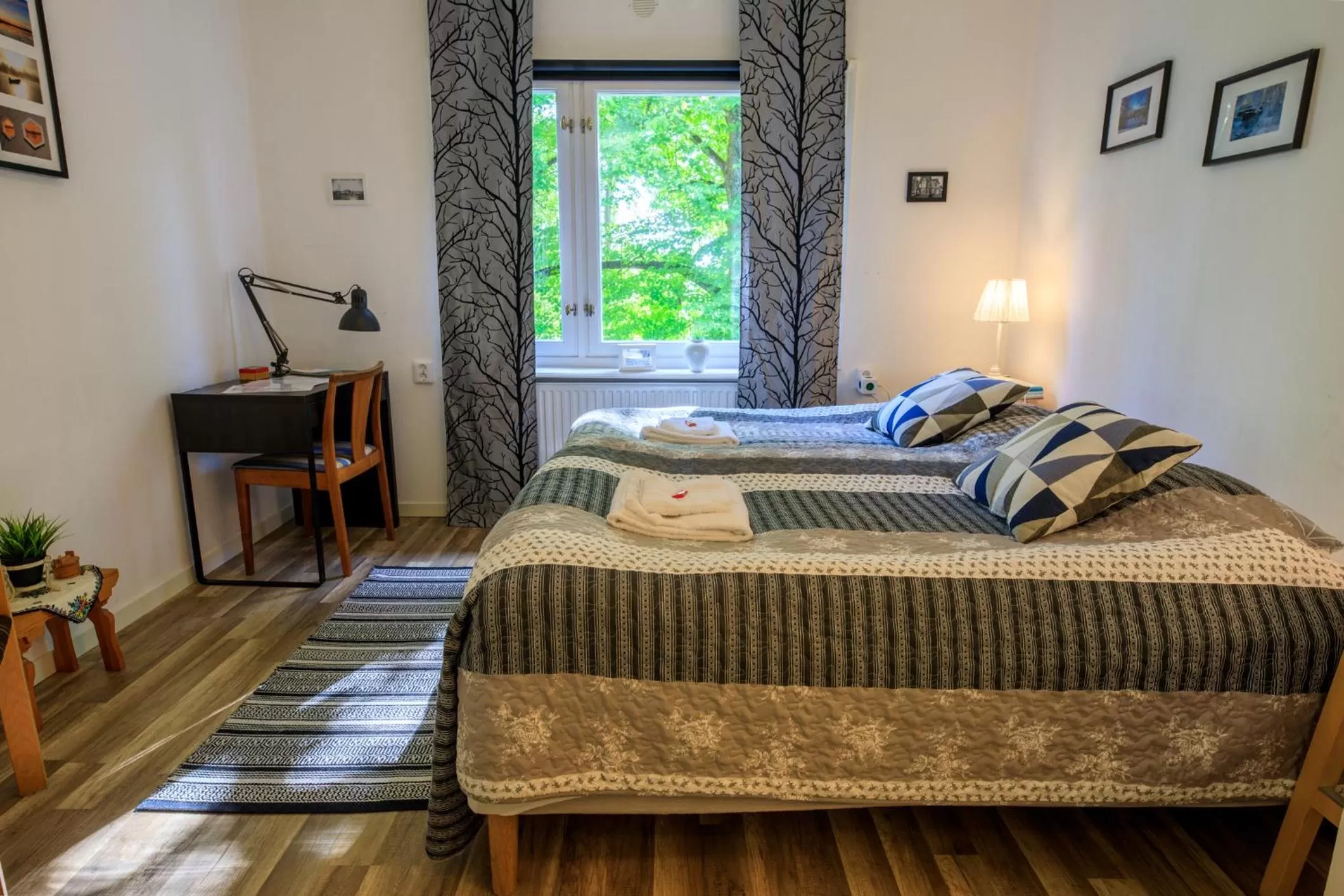 View (from property/room), Bed in Brukshotellet Skinnsberg