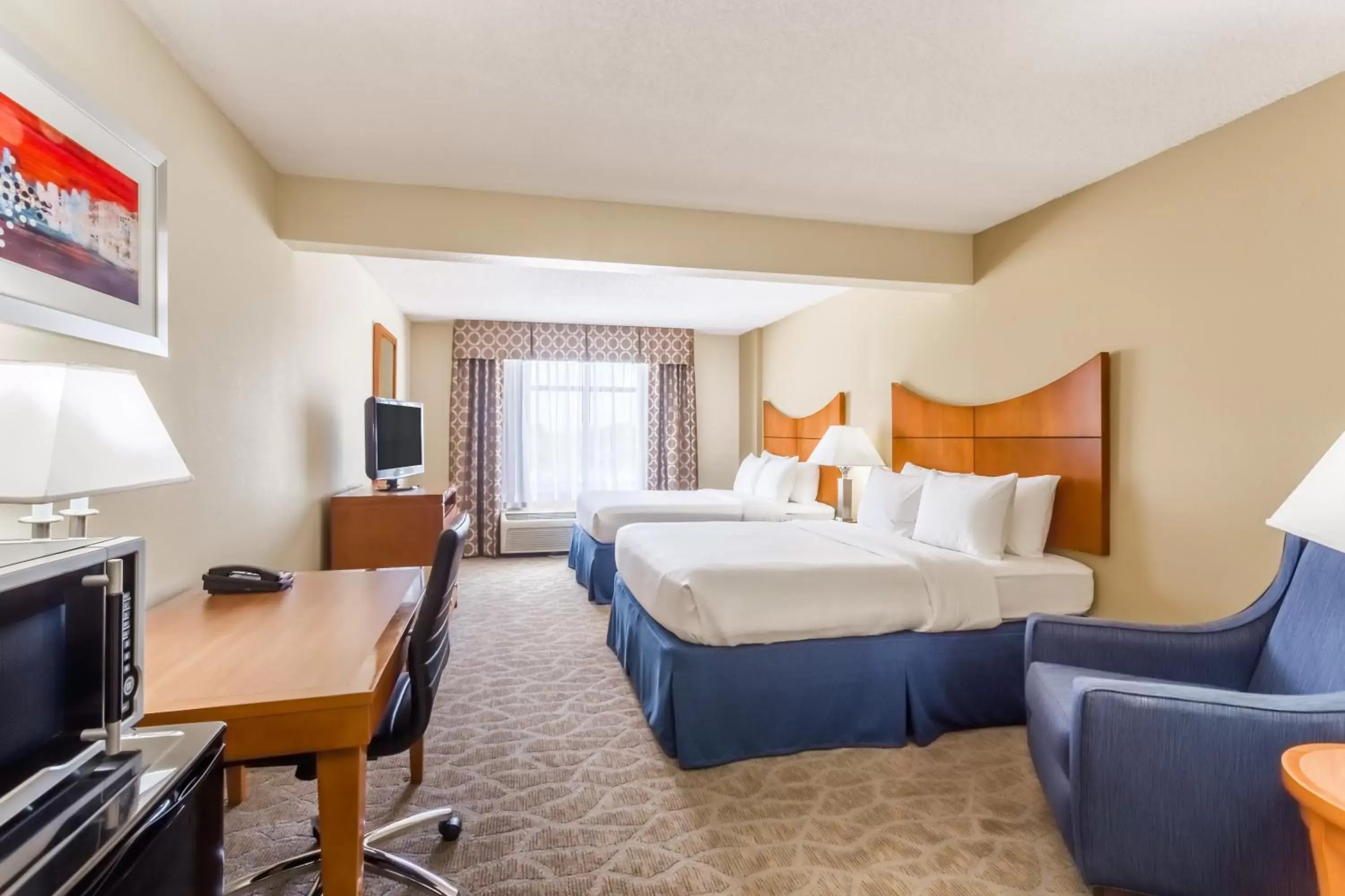 Queen Room with Two Queen Beds - Non-Smoking in Wingate by Wyndham, Universal Studios - Free Theme Park Shuttle Queen Room with Two Queen Beds - Non-Smoking in Wingate by Wyndham, Universal Studios - Free Theme Park Shuttle