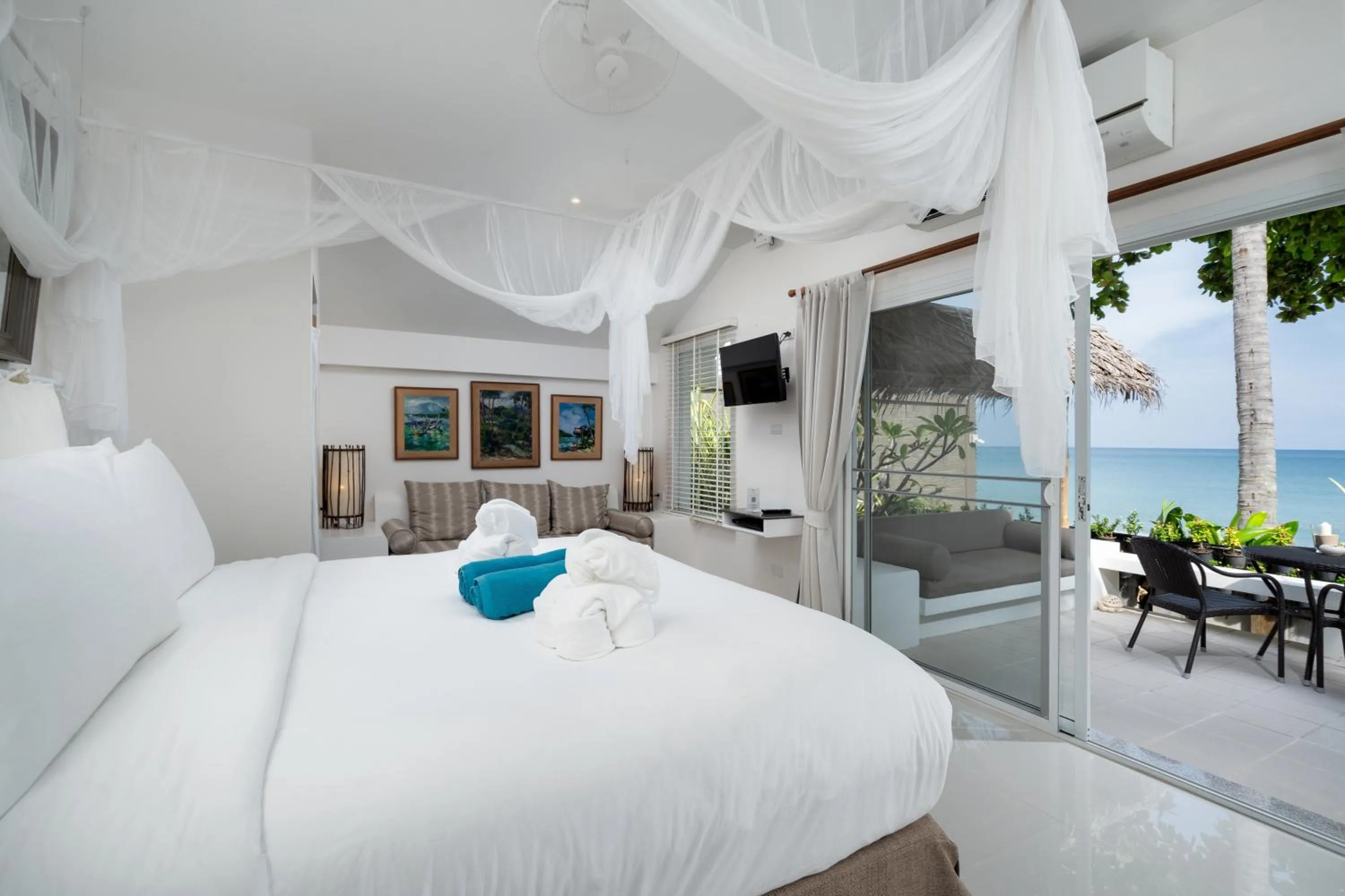 Bedroom, Bed in King's Garden Resort - SHA Plus