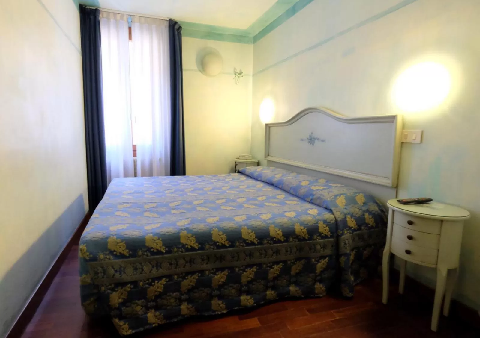 Bedroom, Bed in Hotel ai do Mori