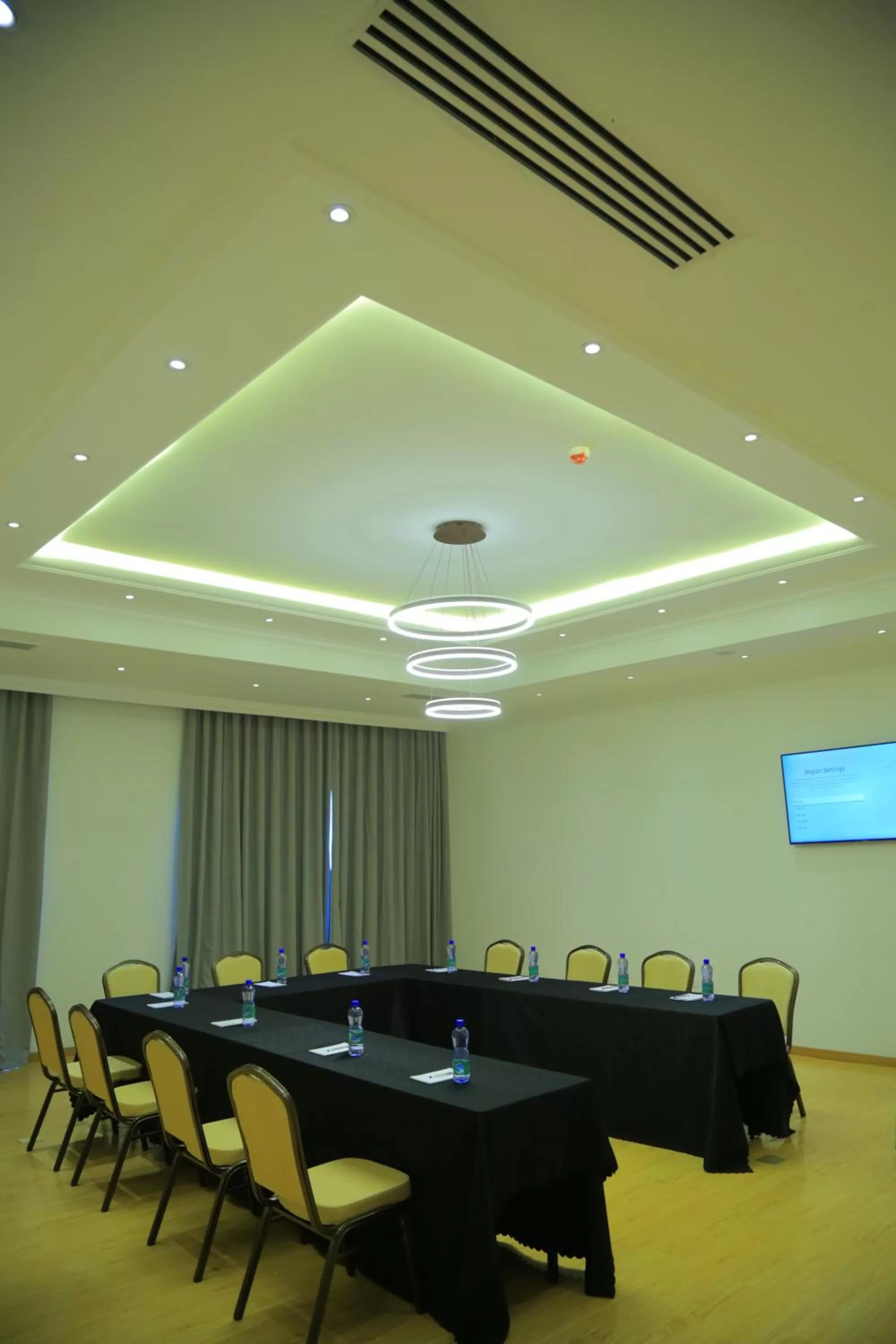 Meeting/conference room in Check Inn Hotel Addis Ababa