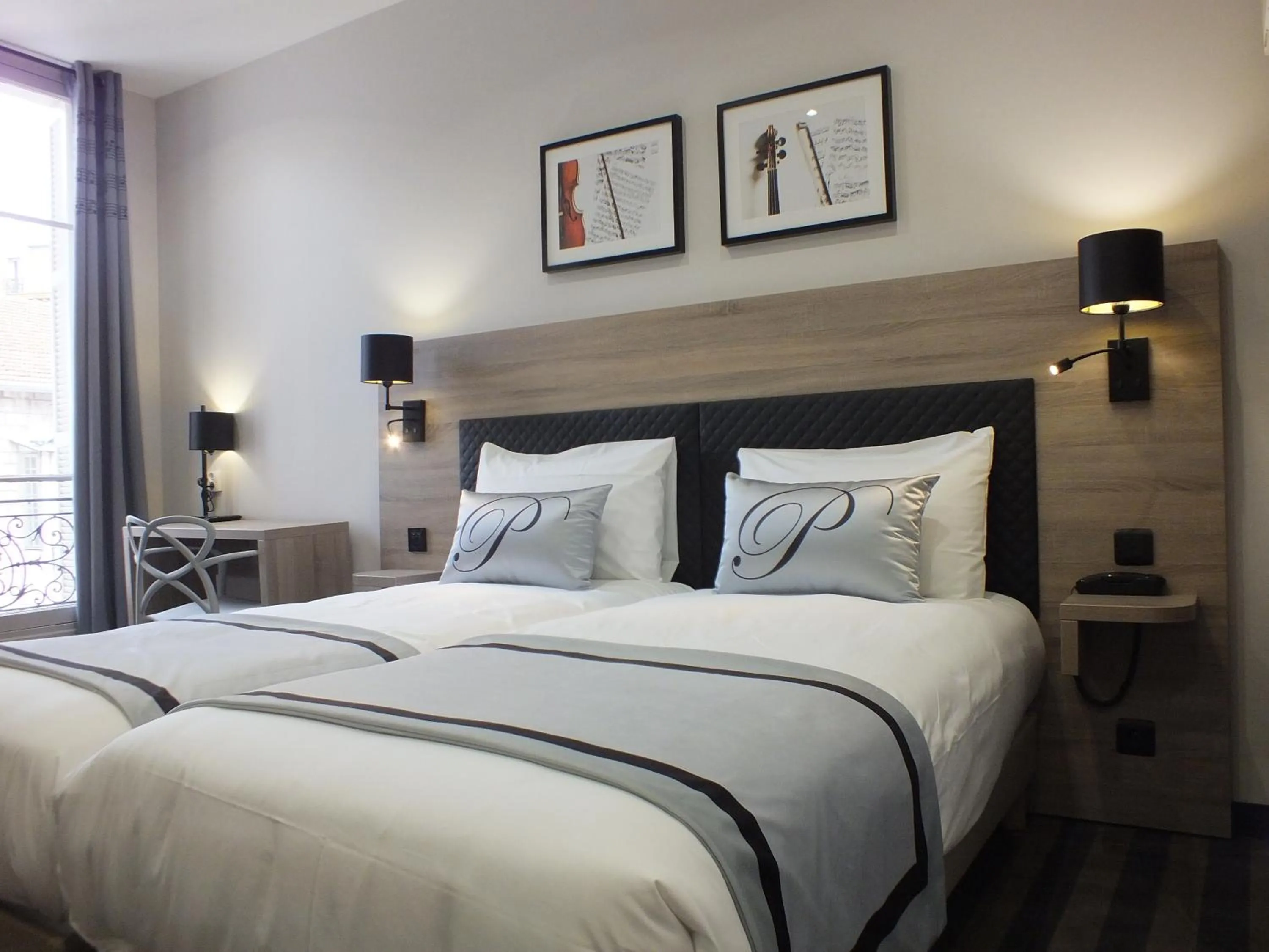 Bedroom, Bed in Hotel Paganini