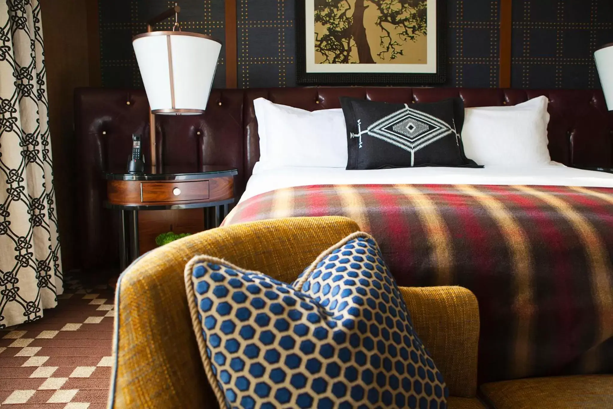 King Studio Suite in Kimpton Riverplace Hotel by IHG King Studio Suite in Kimpton Riverplace Hotel by IHG